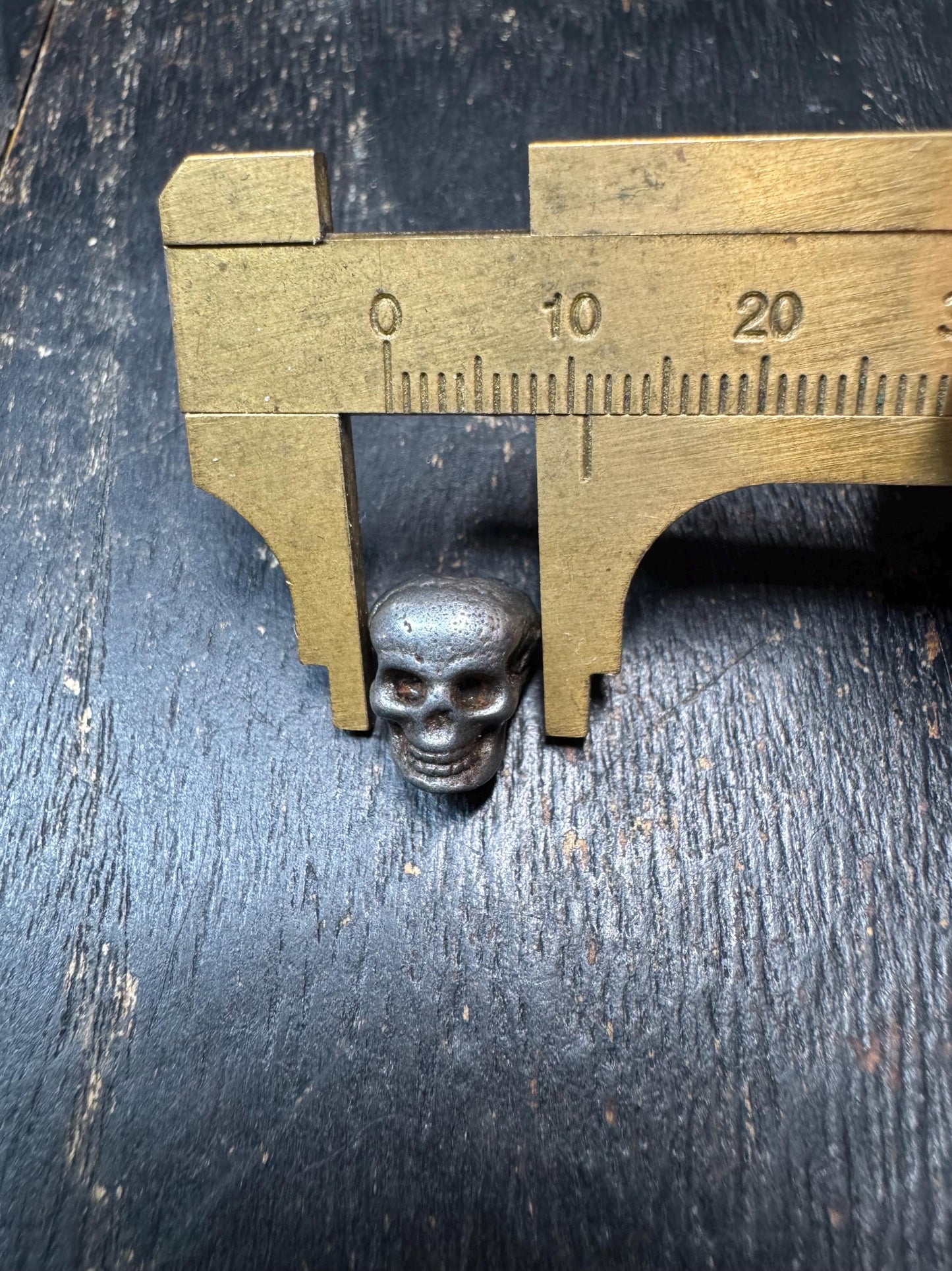 Tibetan Thokcha Skull Bead Smasana Charnel Ground, Thunder Iron Mala Guru Bead, Nepal Buddhist Protector Talisman, Vintage Sky Iron Charm
