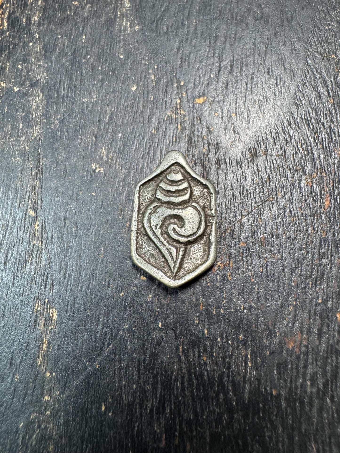 Tibetan Eight Auspicious Symbols Amulet Pendant White Brass – Om Mani Padme Hum Mantra Back – Buddhist Protection Talisman Charm