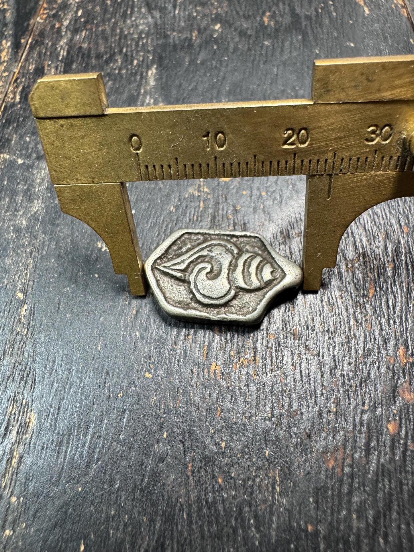 Tibetan Eight Auspicious Symbols Amulet Pendant White Brass – Om Mani Padme Hum Mantra Back – Buddhist Protection Talisman Charm