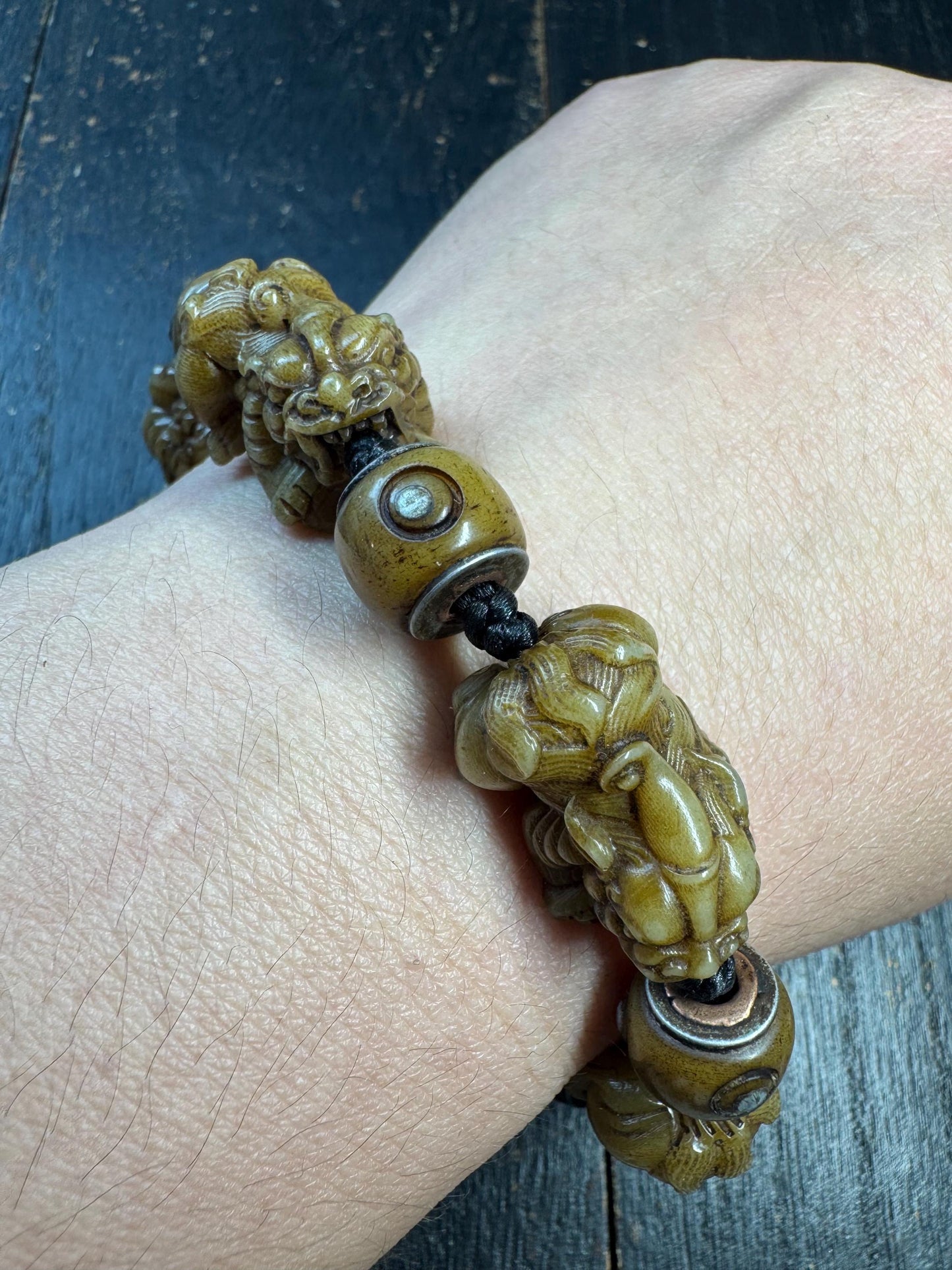 Tibetan Yak Bone Pixiu Bracelet with Brass Guru Bead, Hand Carved Fu Dog Wealth Talisman Bracelet, Tibetan Bone Bead Bracelet with Mantra Sp