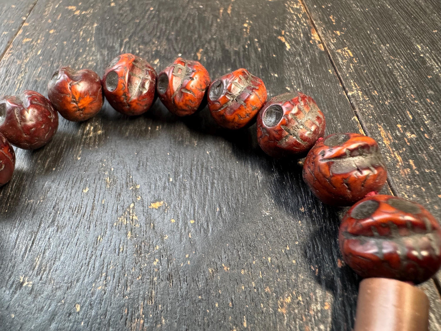 Hand Carved Bodhi Seed Chitipati Skull Bracelet | Tibetan Kapala Style Bodhi Mala | Wrathful Protection Meditation Bracelet | Gothic Buddhis