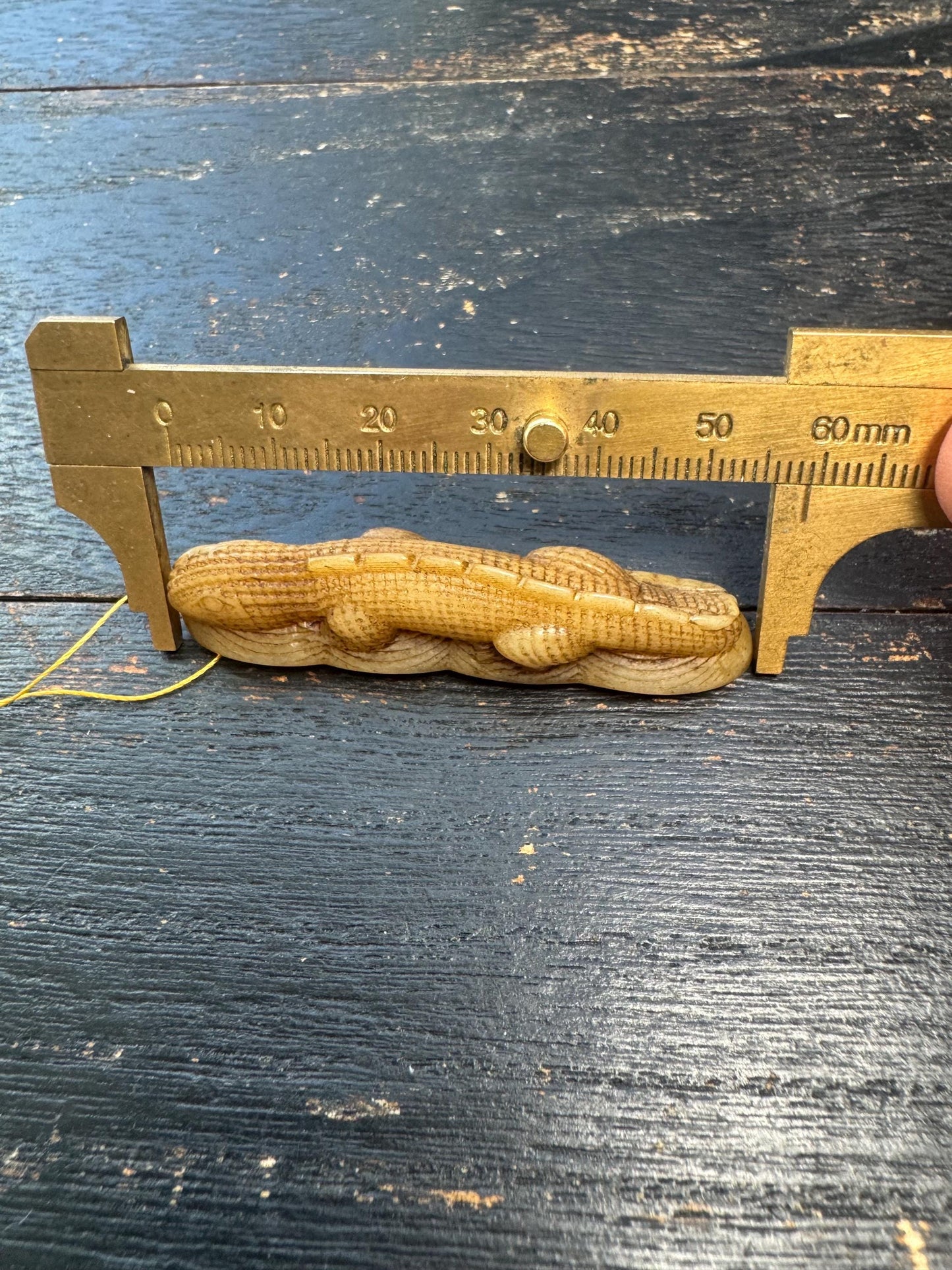 Hand-Carved Yak Bone Gecko Coin Bead | Tibetan Wealth Gecko Amulet | Nepal Prosperity Mala Focal Pendant