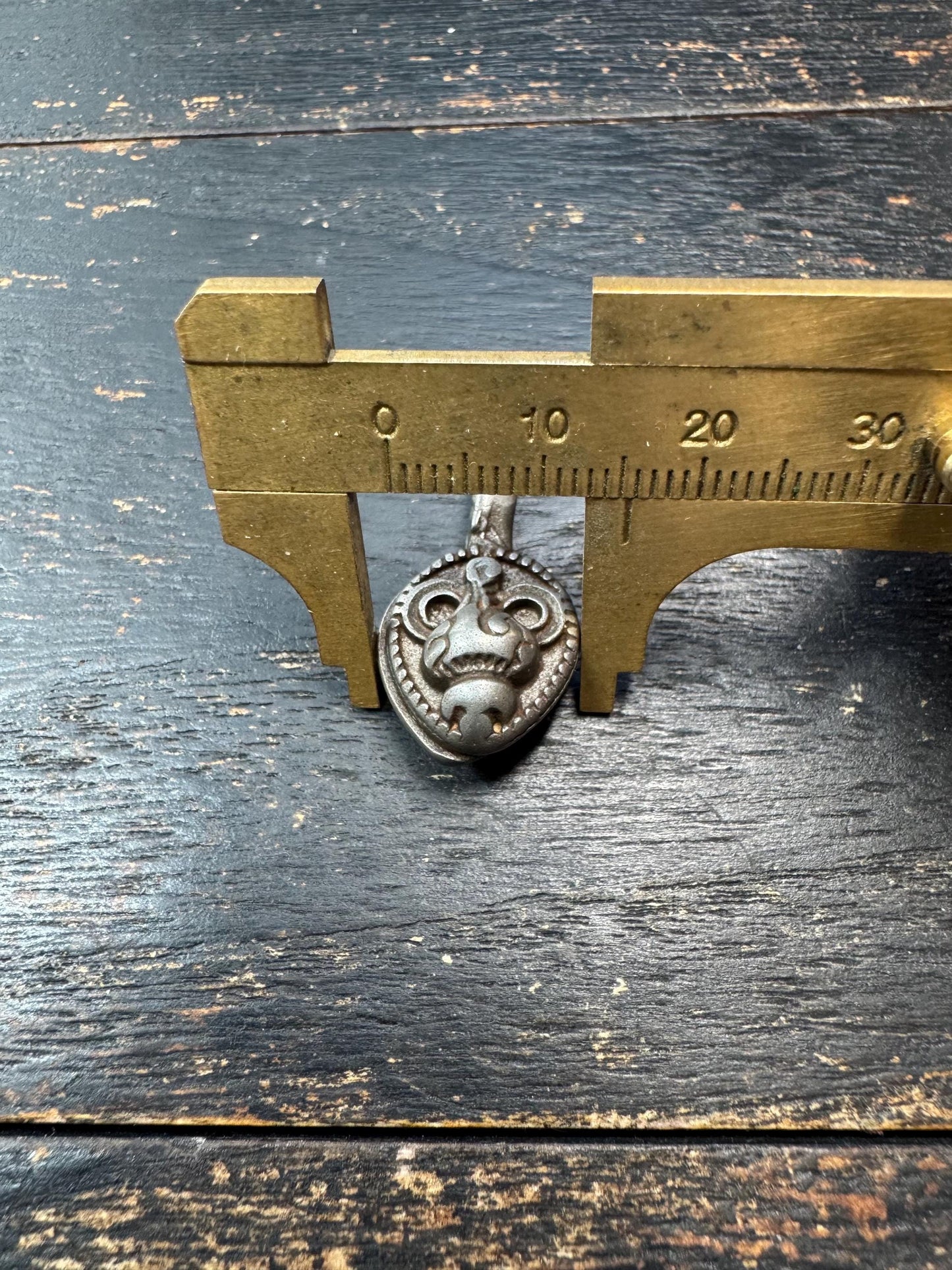 Tibetan Thokcha Iron Treasure Vase Pendant | Ashtamangala Symbol Clip | Buddhist Auspicious Amulet | Vintage Style Sky Iron Charm