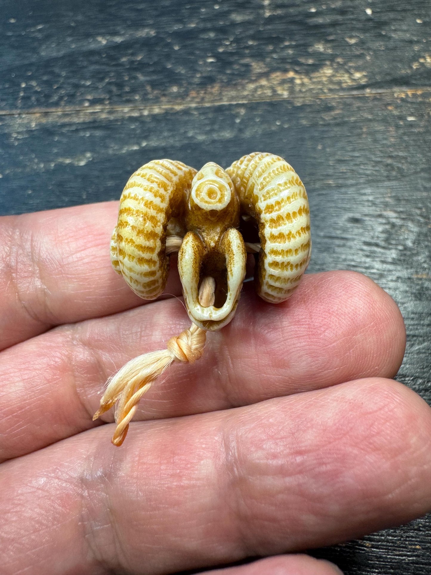 Hand Carved Deer Antler Ram Guru Bead – Tibetan Style Ram Head Focal Bead, Natural Antler Mala Centerpiece, Rustic Tribal Jewelry Making Sup