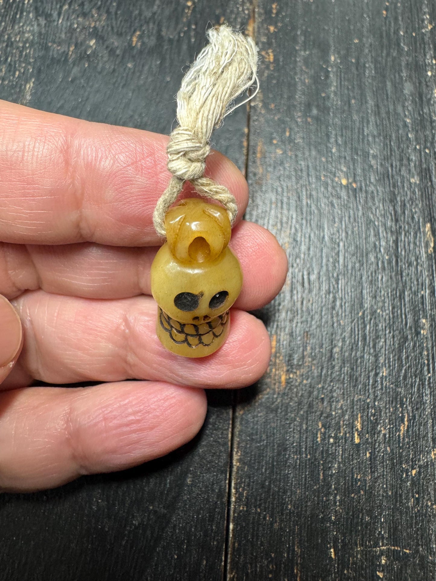 Hand Carved Yak Bone Skull Pendant – Tibetan Style Protective Amulet Charm with Natural Cord