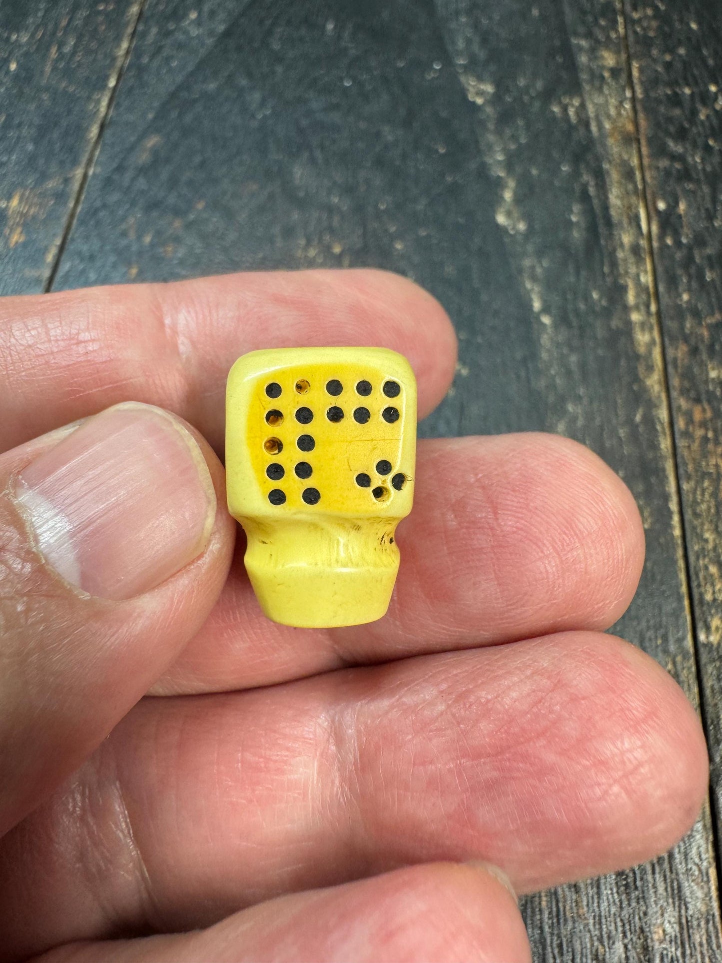 Vintage Mahjong Tile Guru Bead – Mantra Dot Pattern Pendant, Upcycled Mahjong Charm for Mala Necklace or Bracelet
