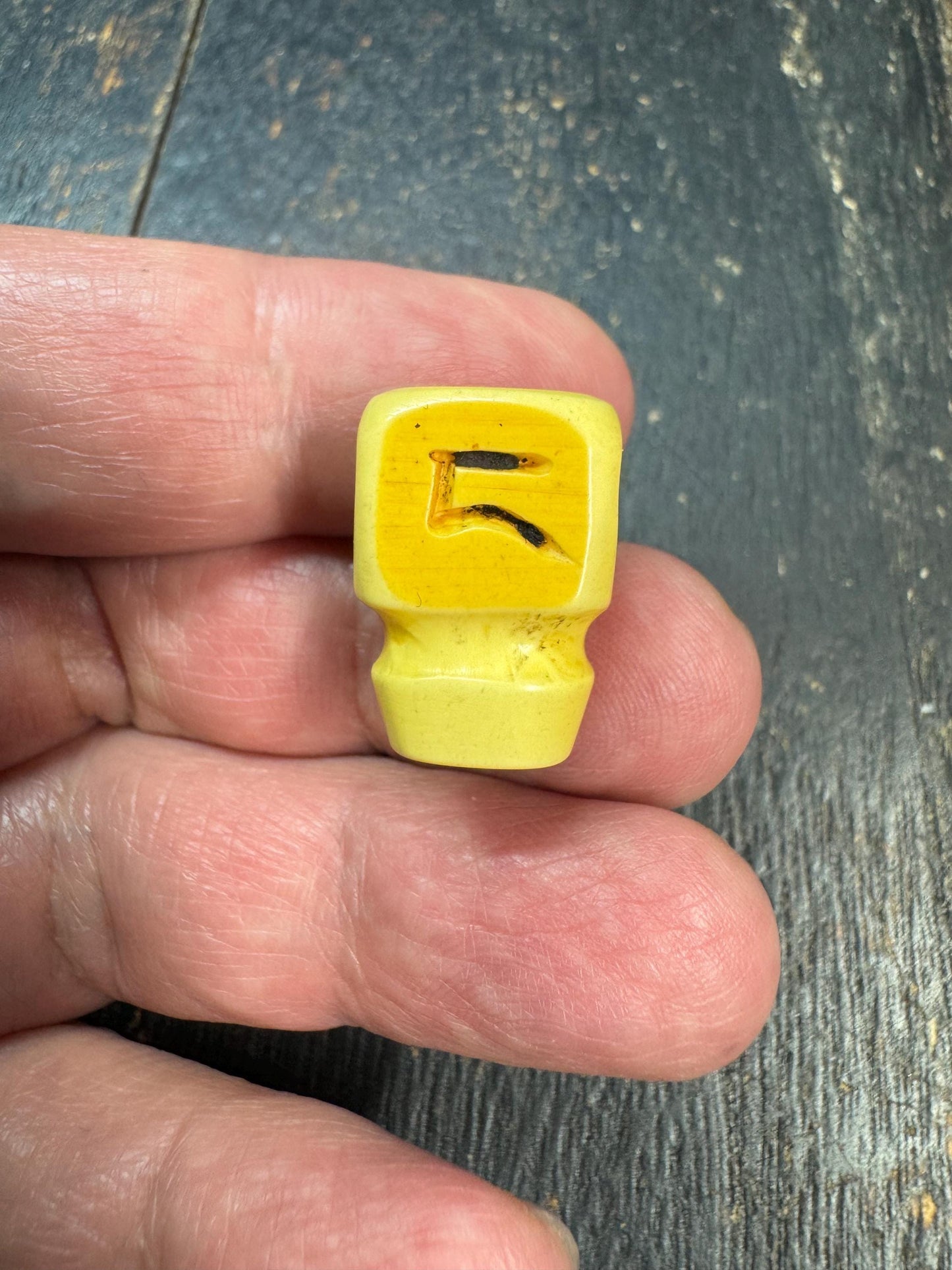Vintage Mahjong Tile Guru Bead – Om Ma Mantra, Upcycled Mahjong Pendant for Mala Necklace