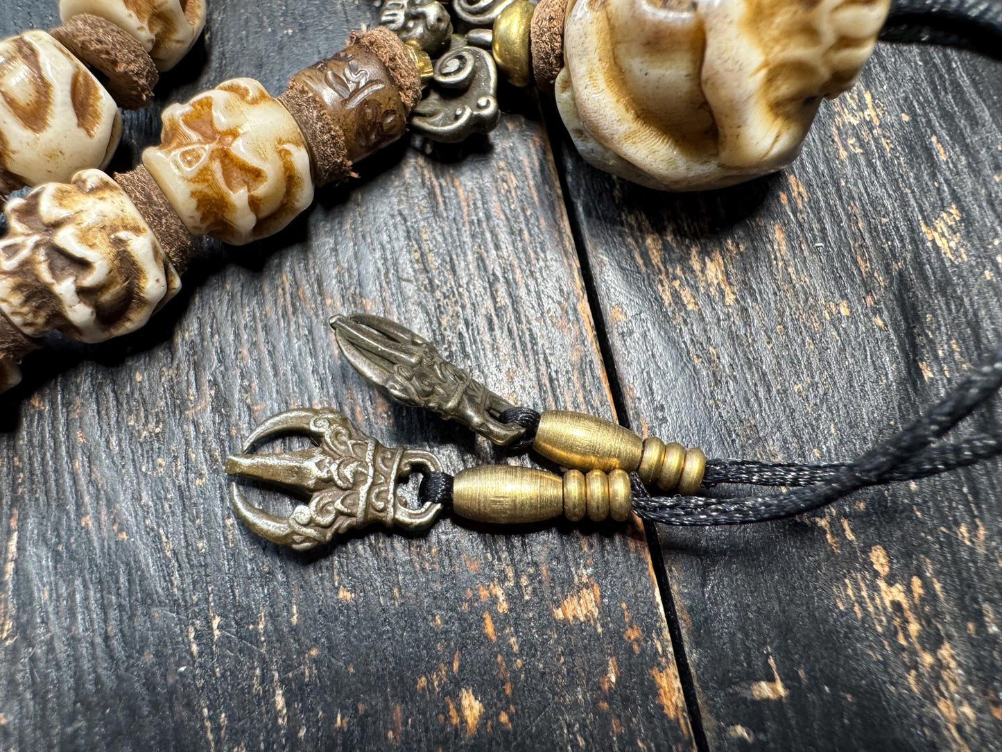 54 Bead Yak Bone Skull Mala – Hand Carved Chitipati Style Bone Necklace – 24 Inch Tibetan Inspired Meditation Mala – Sheepskin Spacers –