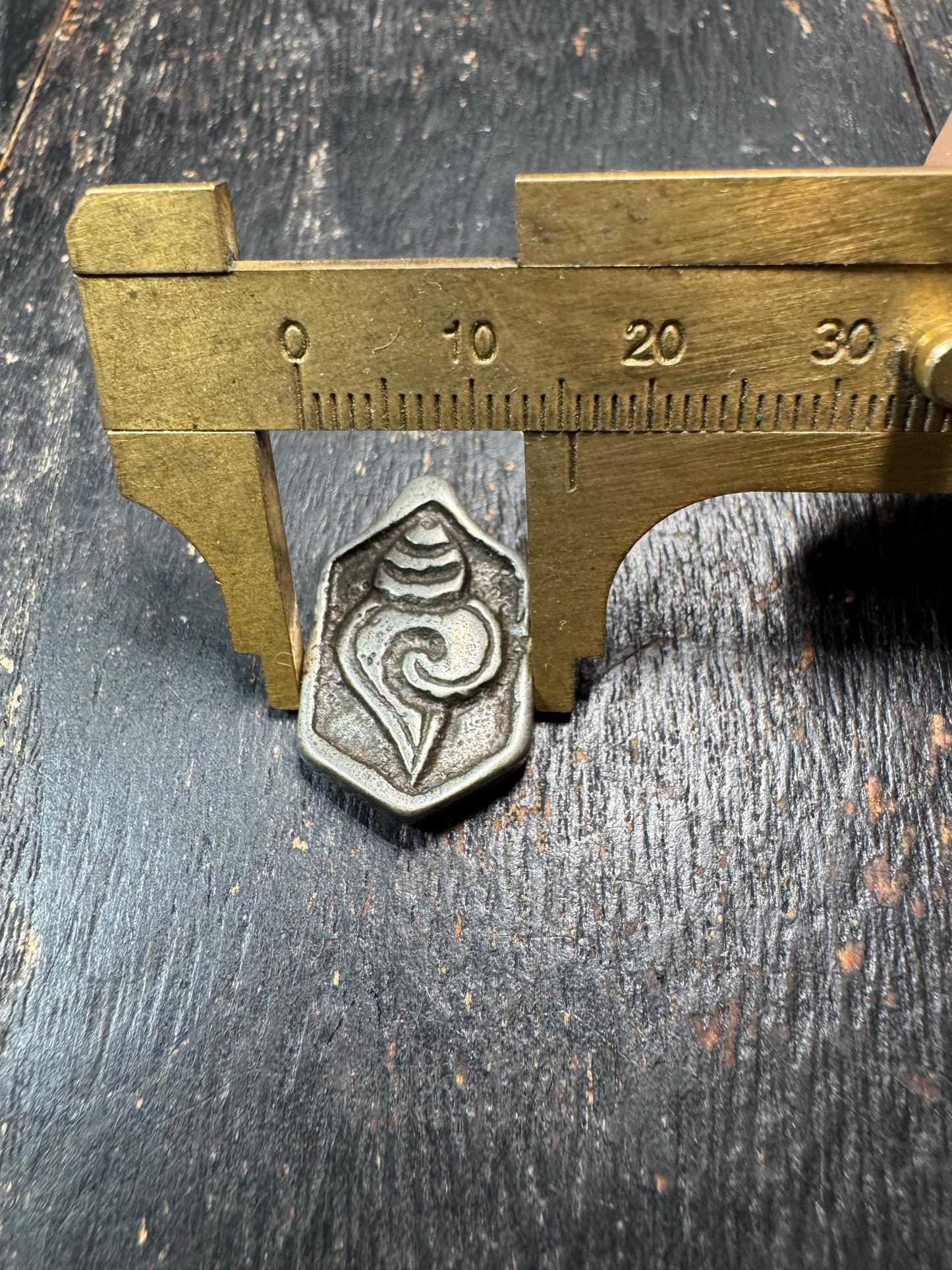 Tibetan Eight Auspicious Symbols Amulet Pendant White Brass – Om Mani Padme Hum Mantra Back – Buddhist Protection Talisman Charm