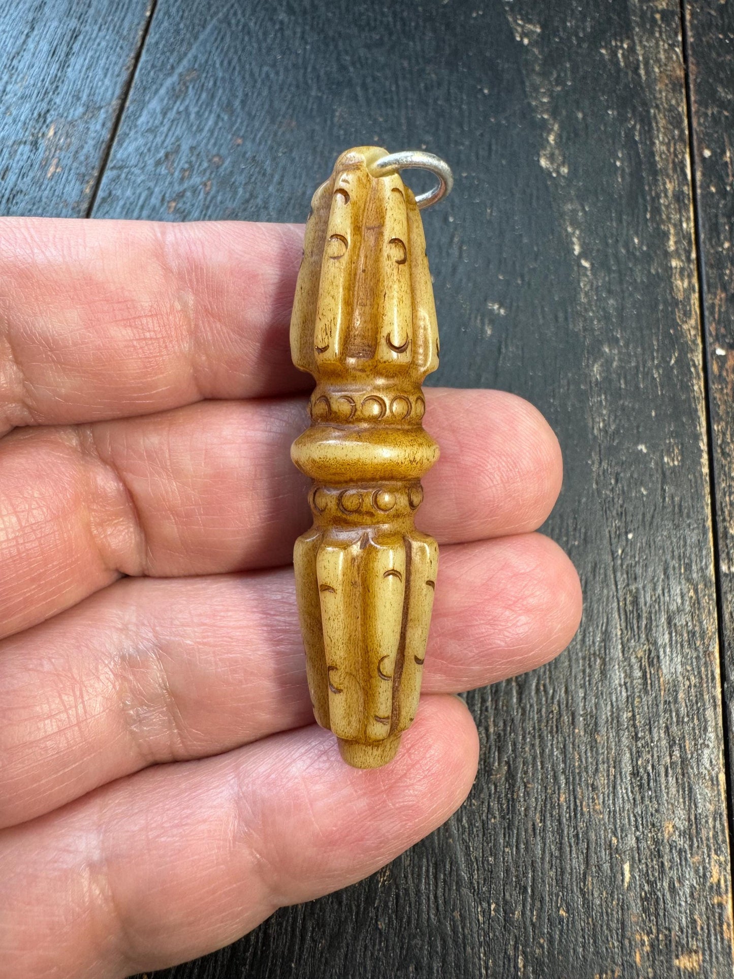 Hand Carved Yak Bone Vajra Pendant – Tibetan Dorje Amulet with Mantra Dots, Himalayan Spiritual Protection Talisman