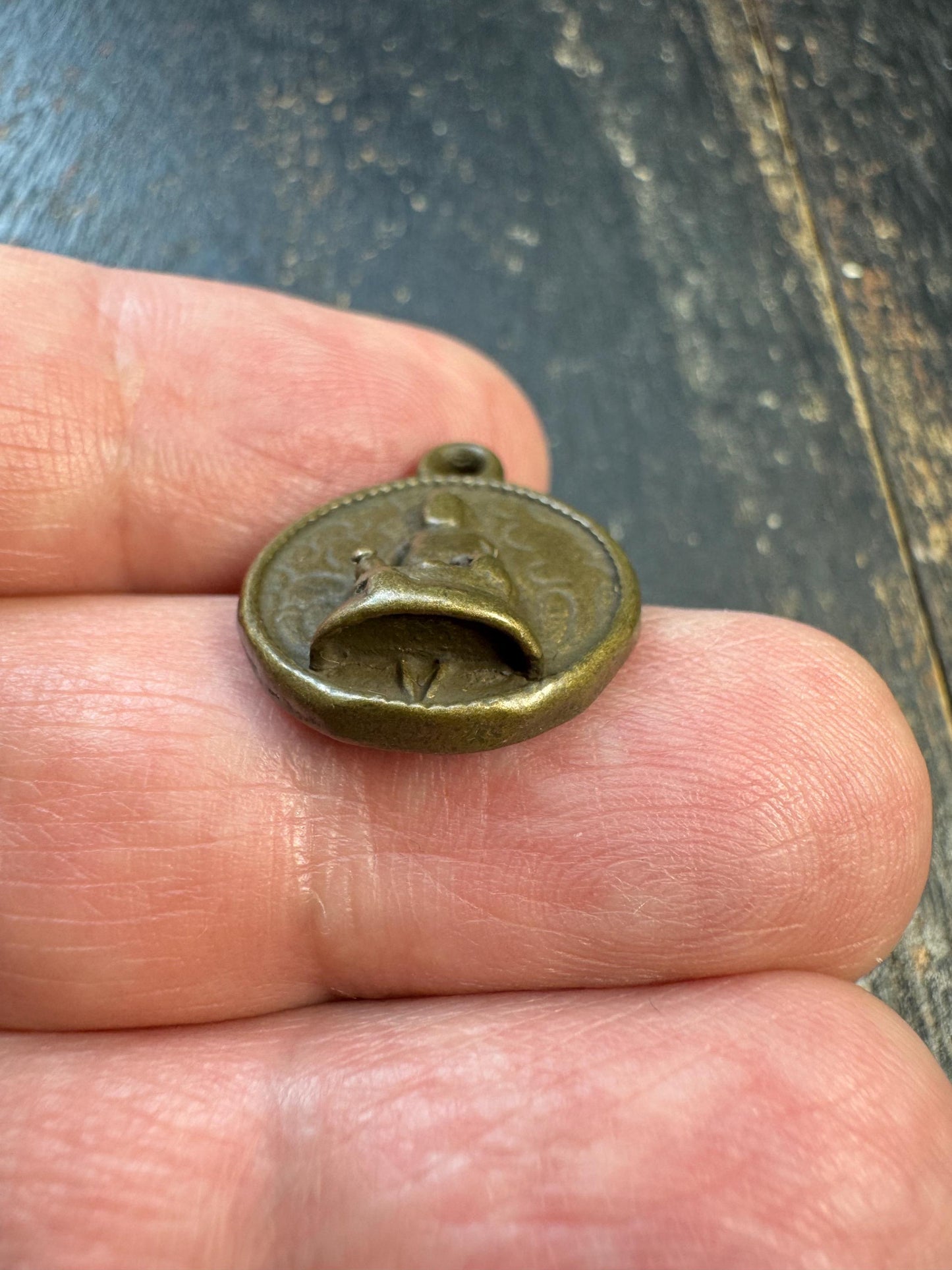 Vintage Tibetan Style Buddha Pendant – Brass Buddhist Amulet with Vajra Symbol, Meditation Buddha Talisman