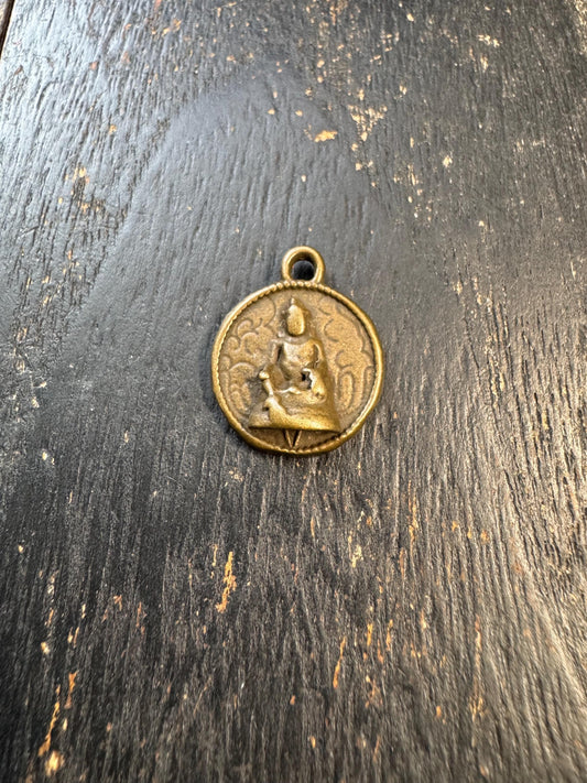 Vintage Tibetan Style Buddha Pendant – Brass Buddhist Amulet with Vajra Symbol, Meditation Buddha Talisman