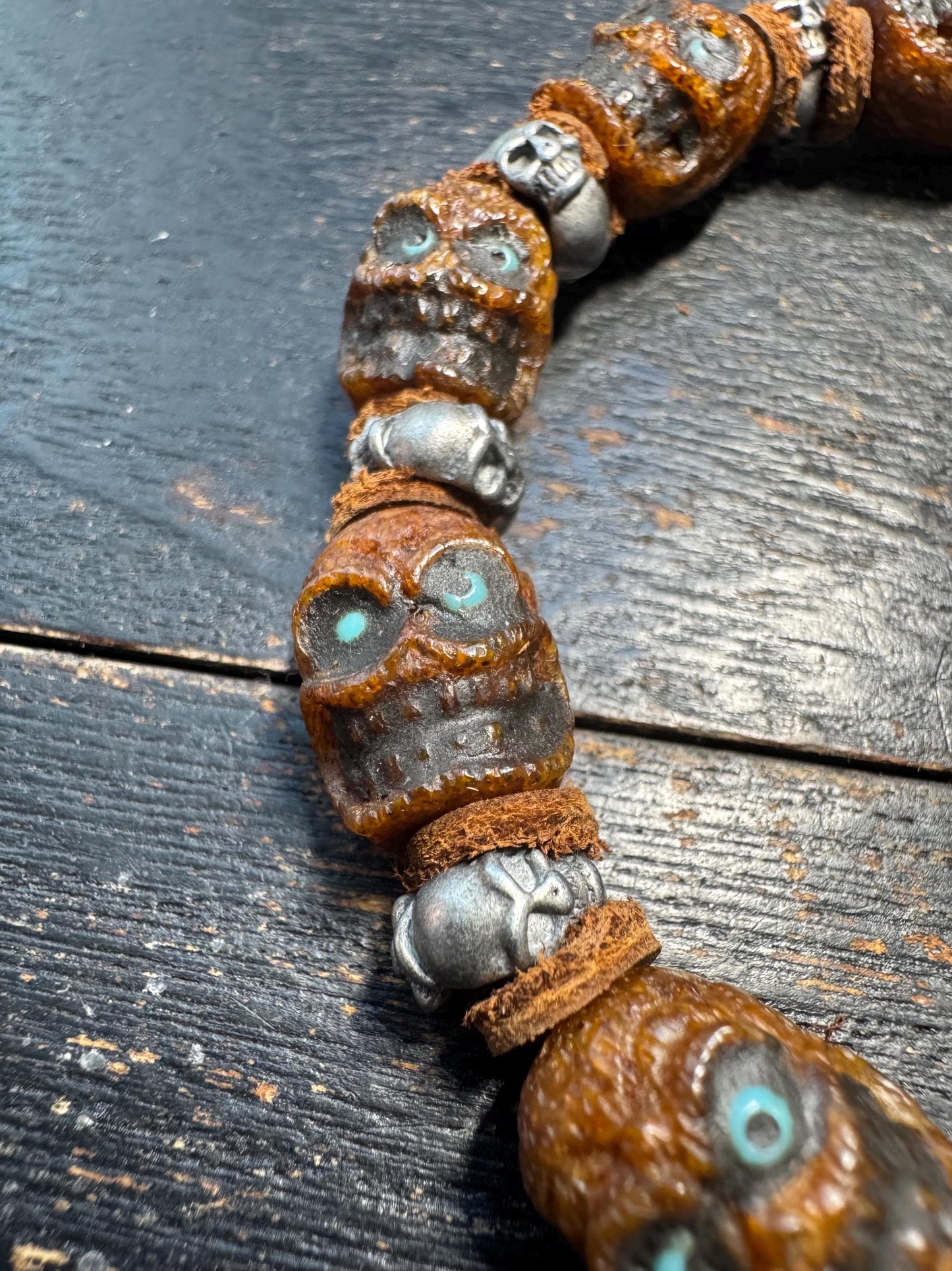 Tibetan Yak Bone Skull Bracelet – Chitipati Carved Bone Beads with White Copper Spacers, Leather Dividers, Buddhist Gothic Mala Style, 8 Inc