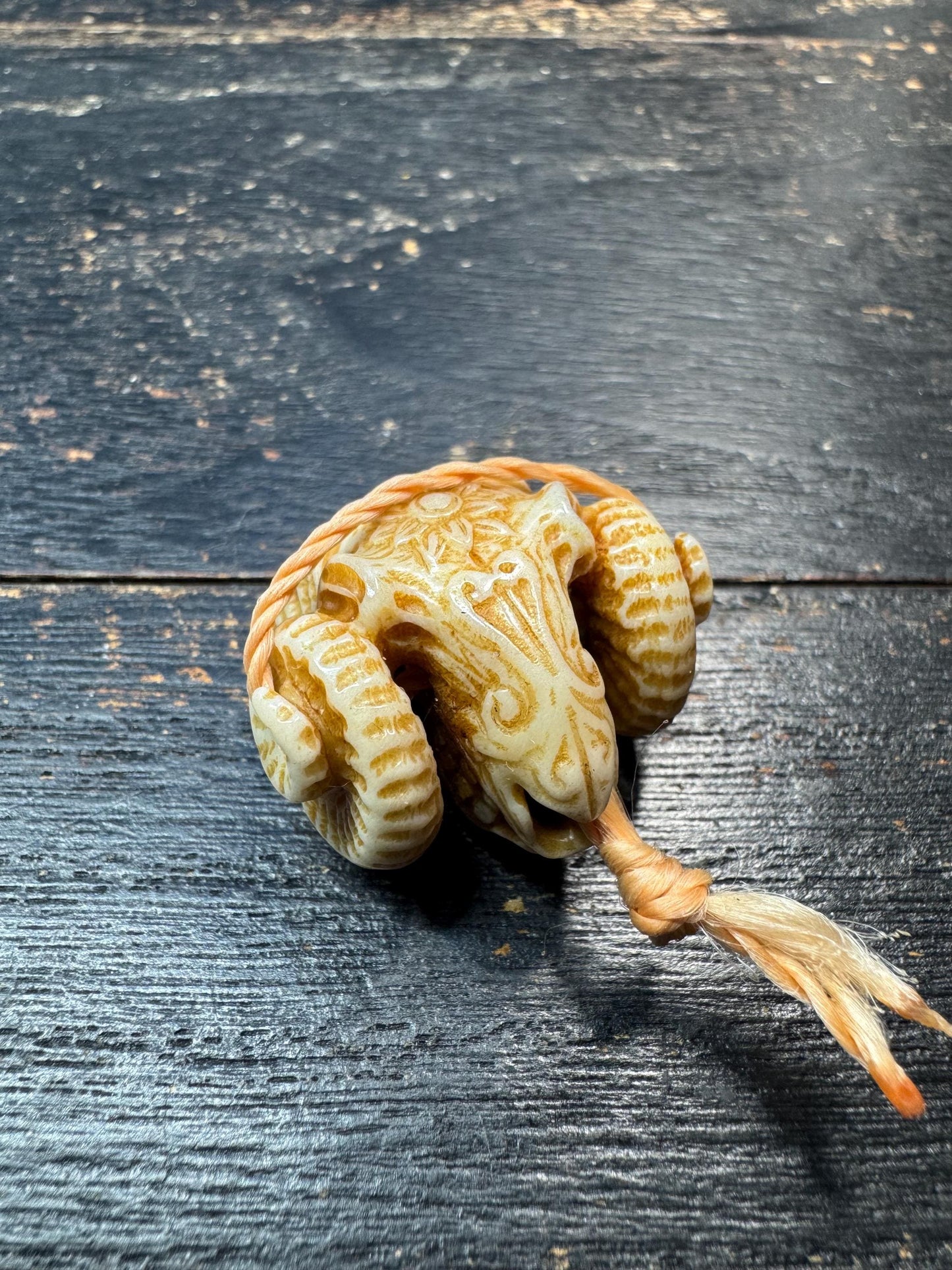Hand Carved Deer Antler Ram Guru Bead – Tibetan Style Ram Head Focal Bead, Natural Antler Mala Centerpiece, Rustic Tribal Jewelry Making Sup