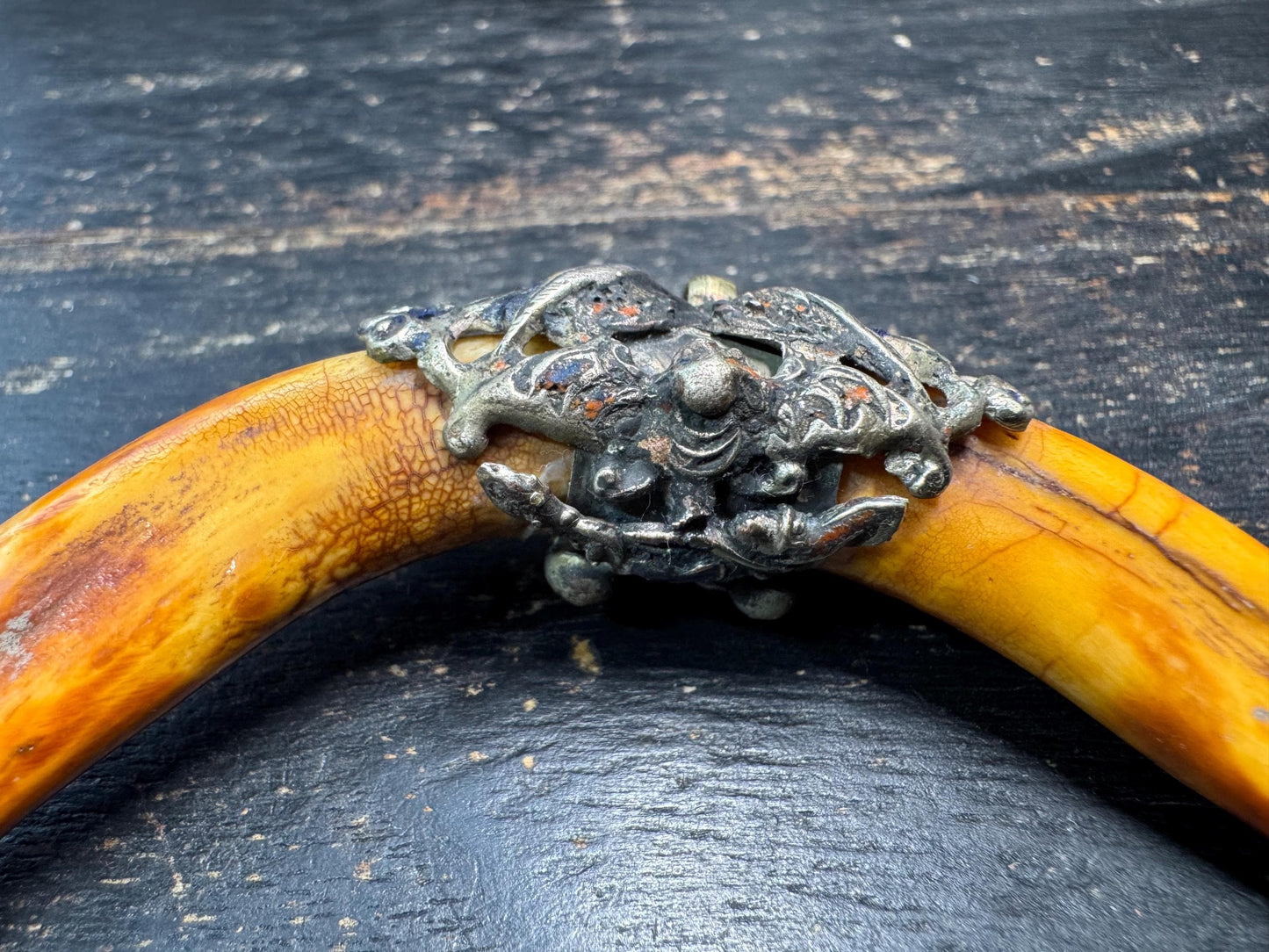 Vintage Himalayan Tooth Amulet Pendant – Tibetan Style Protective Talisman with Metal Mount, Tribal Boho Jewelry Charm