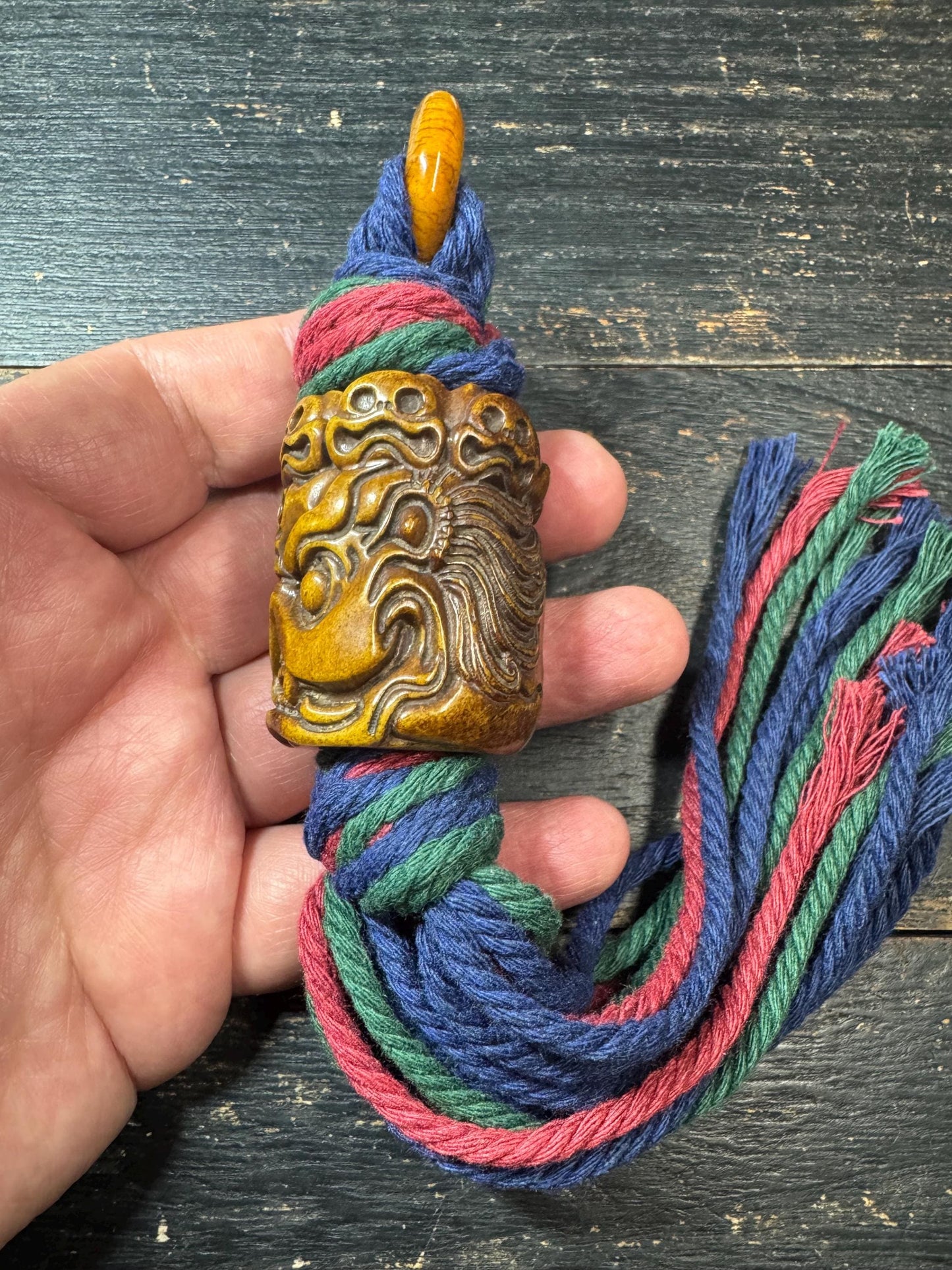 Tibetan Mahakala Yak Bone Pendant – Hand Carved Protector Mask Amulet, Himalayan Buddhist Wrathful Deity Ornament with Cord