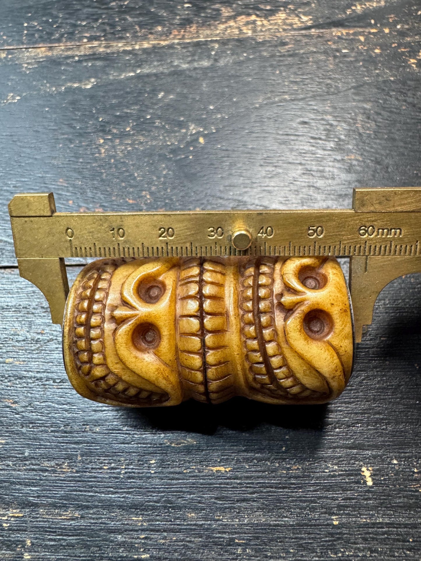 Large Hand Carved Yak Bone Skull Guru Bead, 60mm Tibetan Kapala Mala Center Bead, Buddhist Prayer Beads Pendant