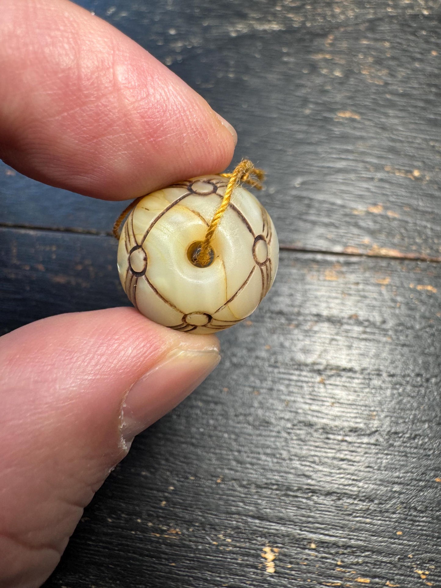 Tibetan Conch Shell Carved Bead Pendant – Hand Engraved Mandala Cross Pattern, Traditional Protective Amulet Bead