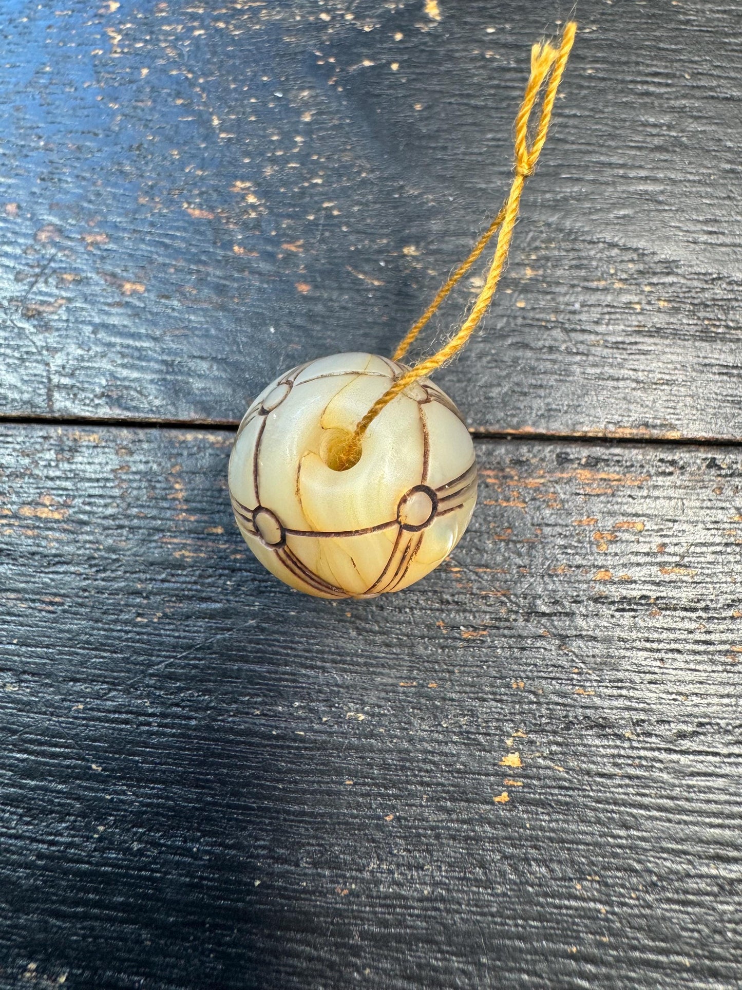 Tibetan Conch Shell Carved Bead Pendant – Hand Engraved Mandala Cross Pattern, Traditional Protective Amulet Bead