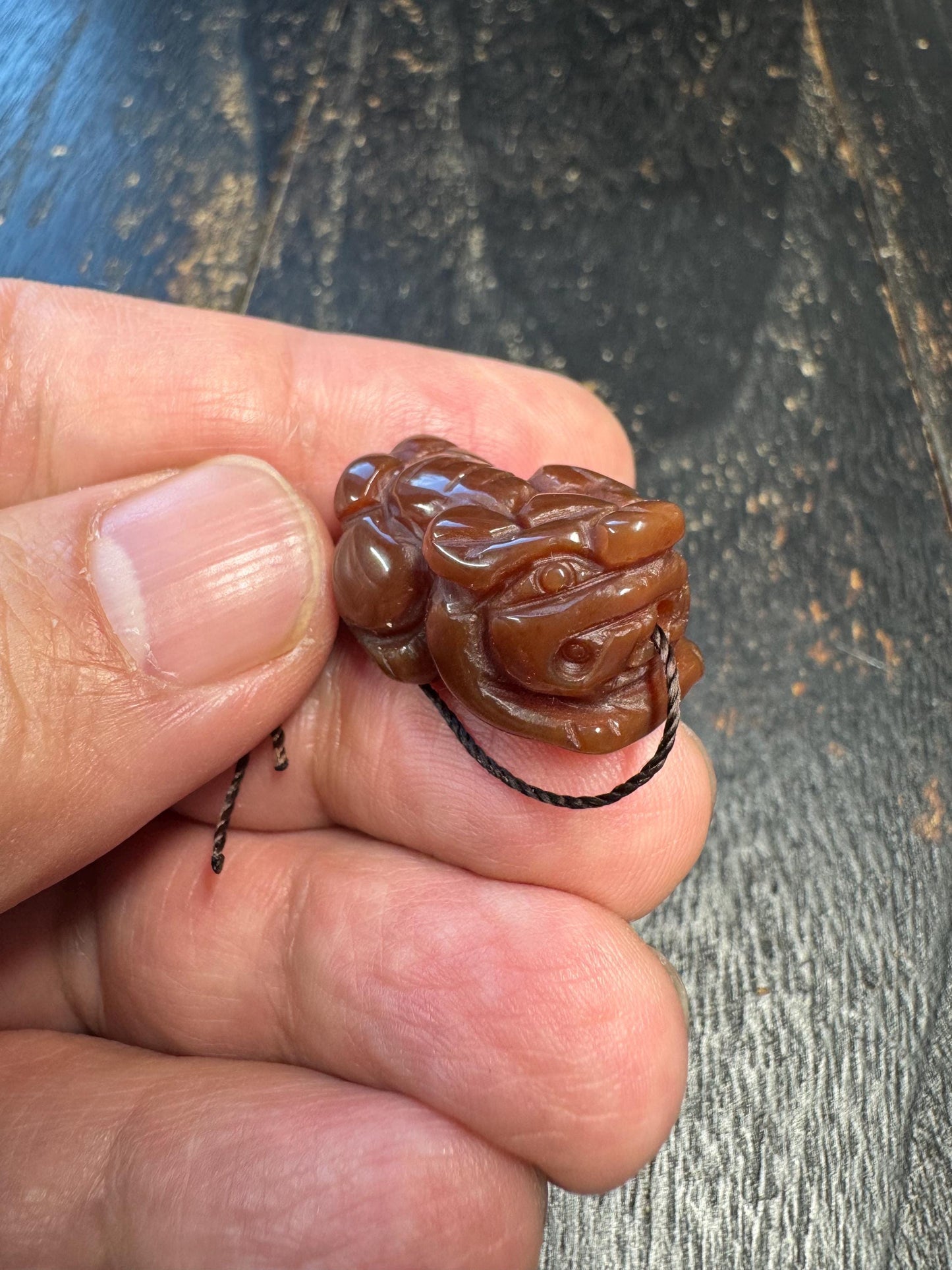 Red Carnelian Pixiu Amulet Pendant – Hand Carved Feng Shui Wealth Talisman – Chinese Guardian Beast Charm – Small Protective Necklace Bead