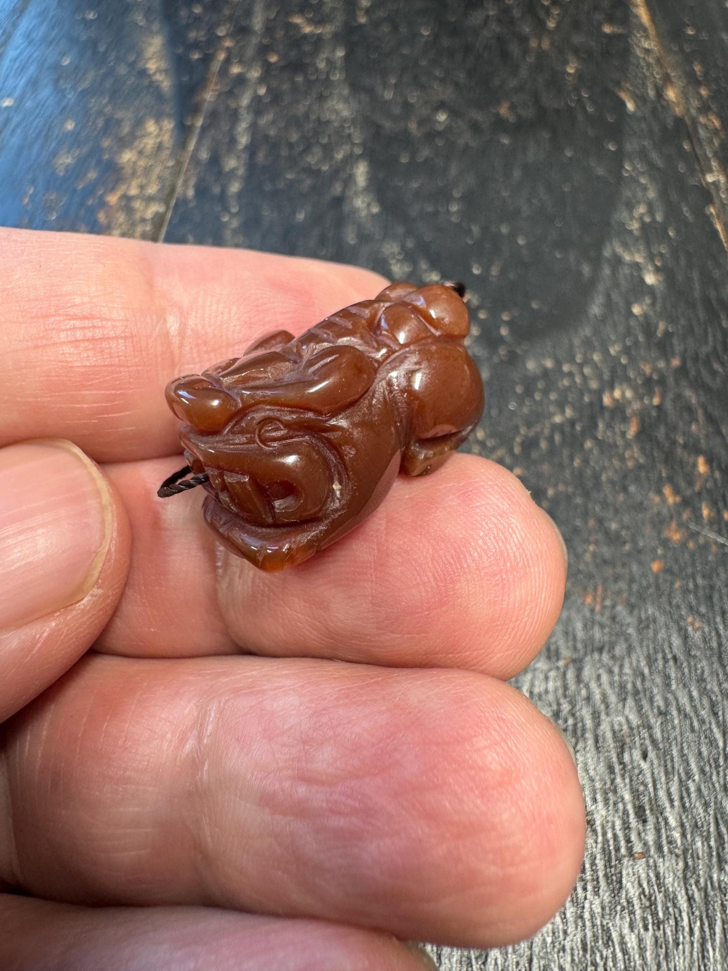 Red Carnelian Pixiu Amulet Pendant – Hand Carved Feng Shui Wealth Talisman – Chinese Guardian Beast Charm – Small Protective Necklace Bead