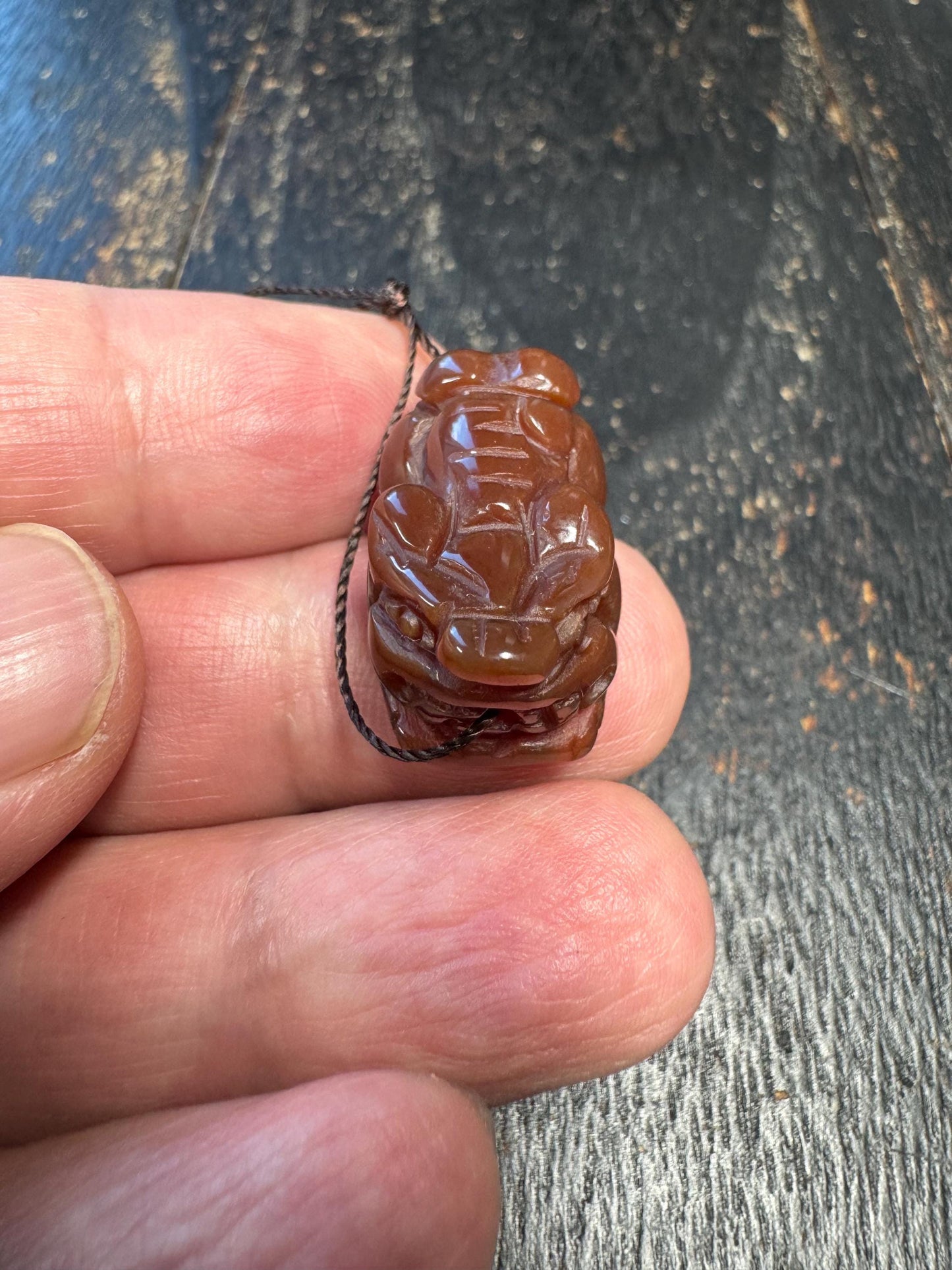 Red Carnelian Pixiu Amulet Pendant – Hand Carved Feng Shui Wealth Talisman – Chinese Guardian Beast Charm – Small Protective Necklace Bead