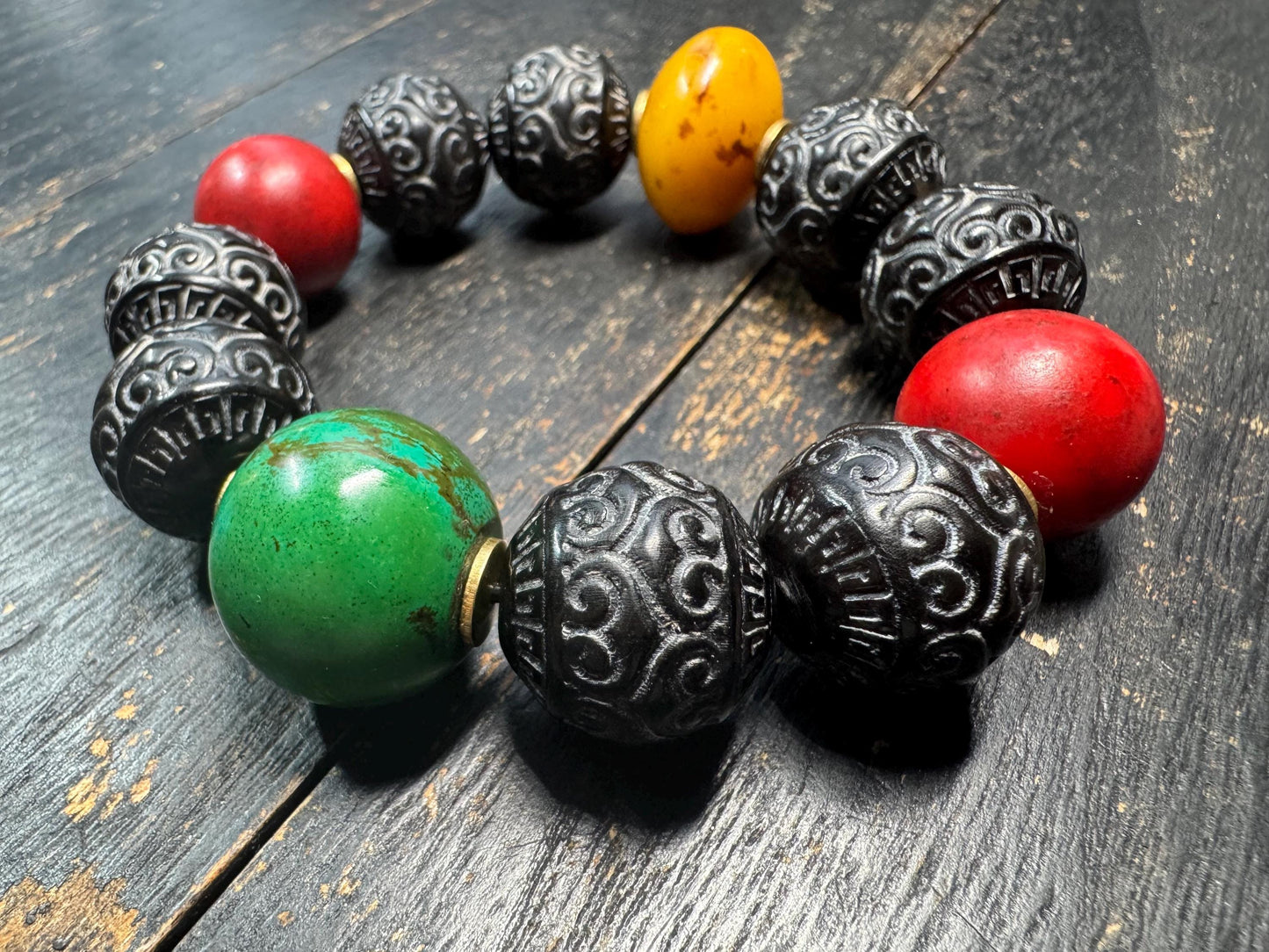 Carved Black Horn Bead Bracelet – 20mm Large Beads with Resin & Glass Accents, Tribal Ethnic Statement Bracelet, Fits Wrist Under 8 Inches