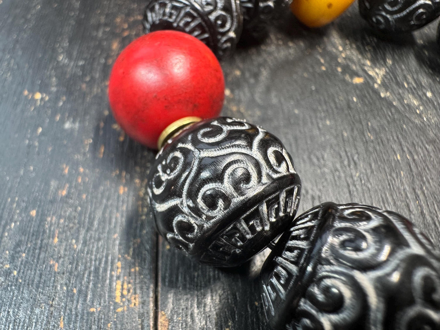 Carved Black Horn Bead Bracelet – 20mm Large Beads with Resin & Glass Accents, Tribal Ethnic Statement Bracelet, Fits Wrist Under 8 Inches