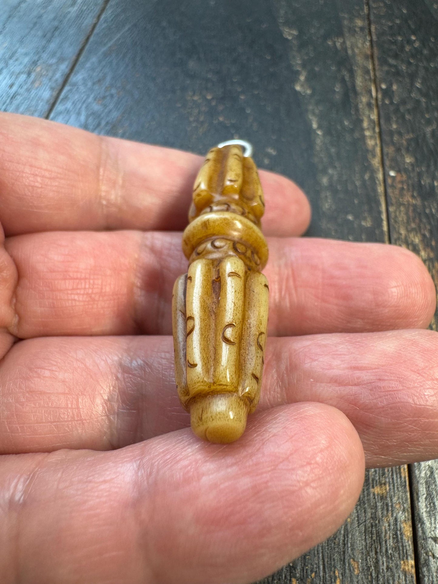 Hand Carved Yak Bone Vajra Pendant – Tibetan Dorje Amulet with Mantra Dots, Himalayan Spiritual Protection Talisman
