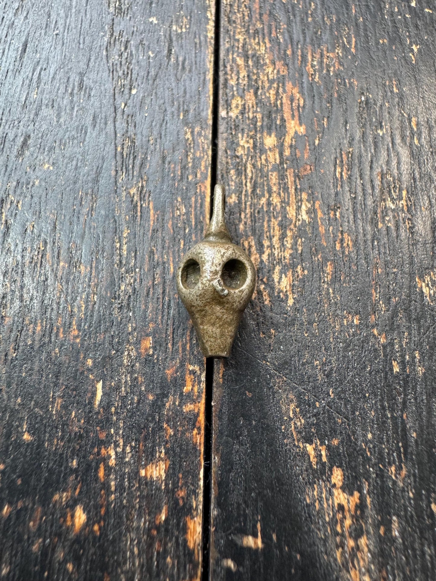 Vintage Brass Chitipati Skull Pendant – Tibetan Style Charnel Ground Spirit Amulet, Small Brass Tribal Talisman Charm