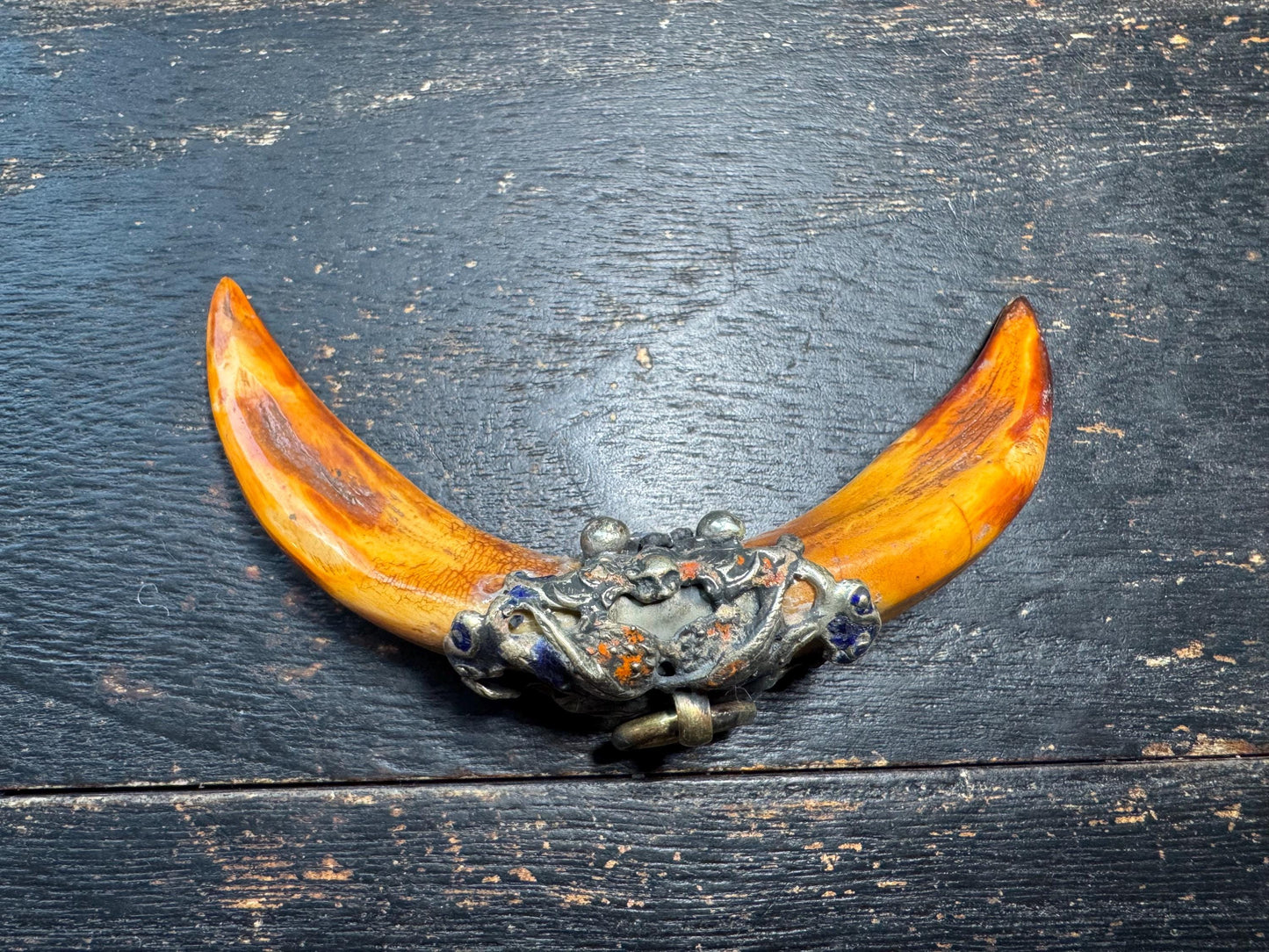 Vintage Himalayan Tooth Amulet Pendant – Tibetan Style Protective Talisman with Metal Mount, Tribal Boho Jewelry Charm