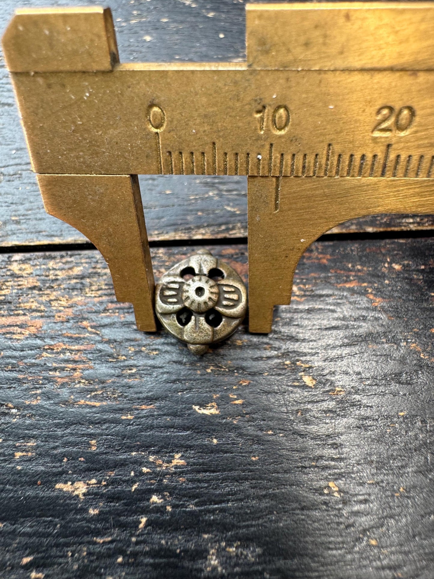 Tibetan Brass Spacer Bead – Double Hole Mala Divider – Vintage Style Buddhist Jewelry Component – Prayer Bead Supply