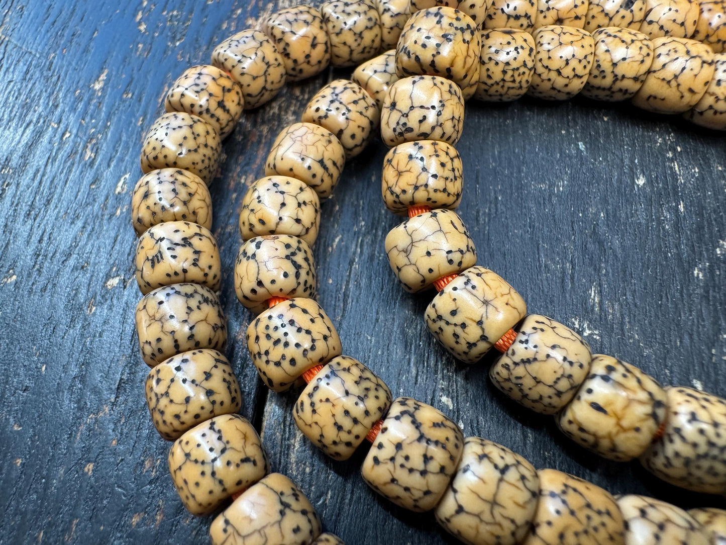 108 Moon Star Bodhi Seed Mala Necklace – 8mm Natural Xingyue Bodhi Prayer Beads – 26” Buddhist Meditation Mala – Hand Knotted