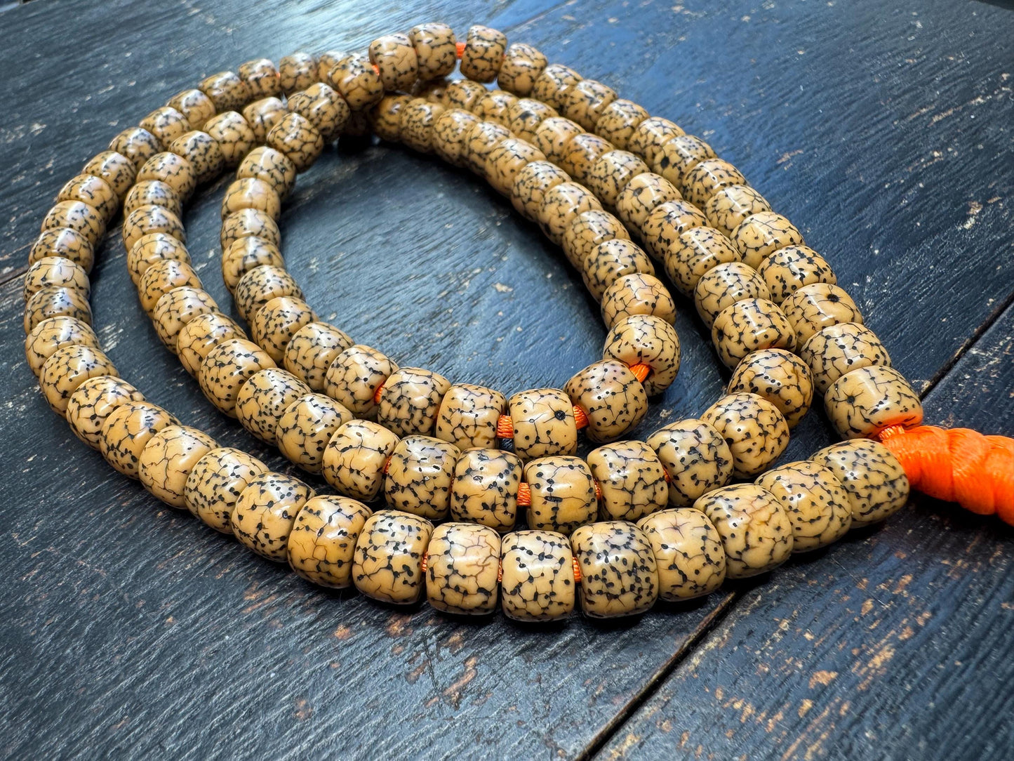 108 Moon Star Bodhi Seed Mala Necklace – 8mm Natural Xingyue Bodhi Prayer Beads – 26” Buddhist Meditation Mala – Hand Knotted