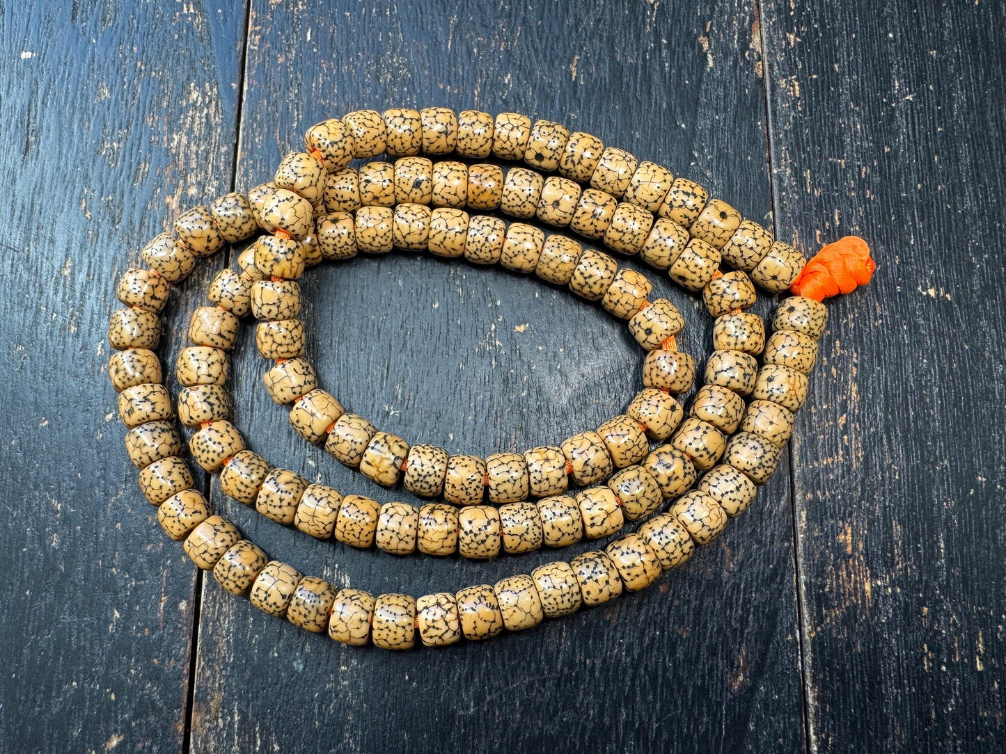 108 Moon Star Bodhi Seed Mala Necklace – 8mm Natural Xingyue Bodhi Prayer Beads – 26” Buddhist Meditation Mala – Hand Knotted