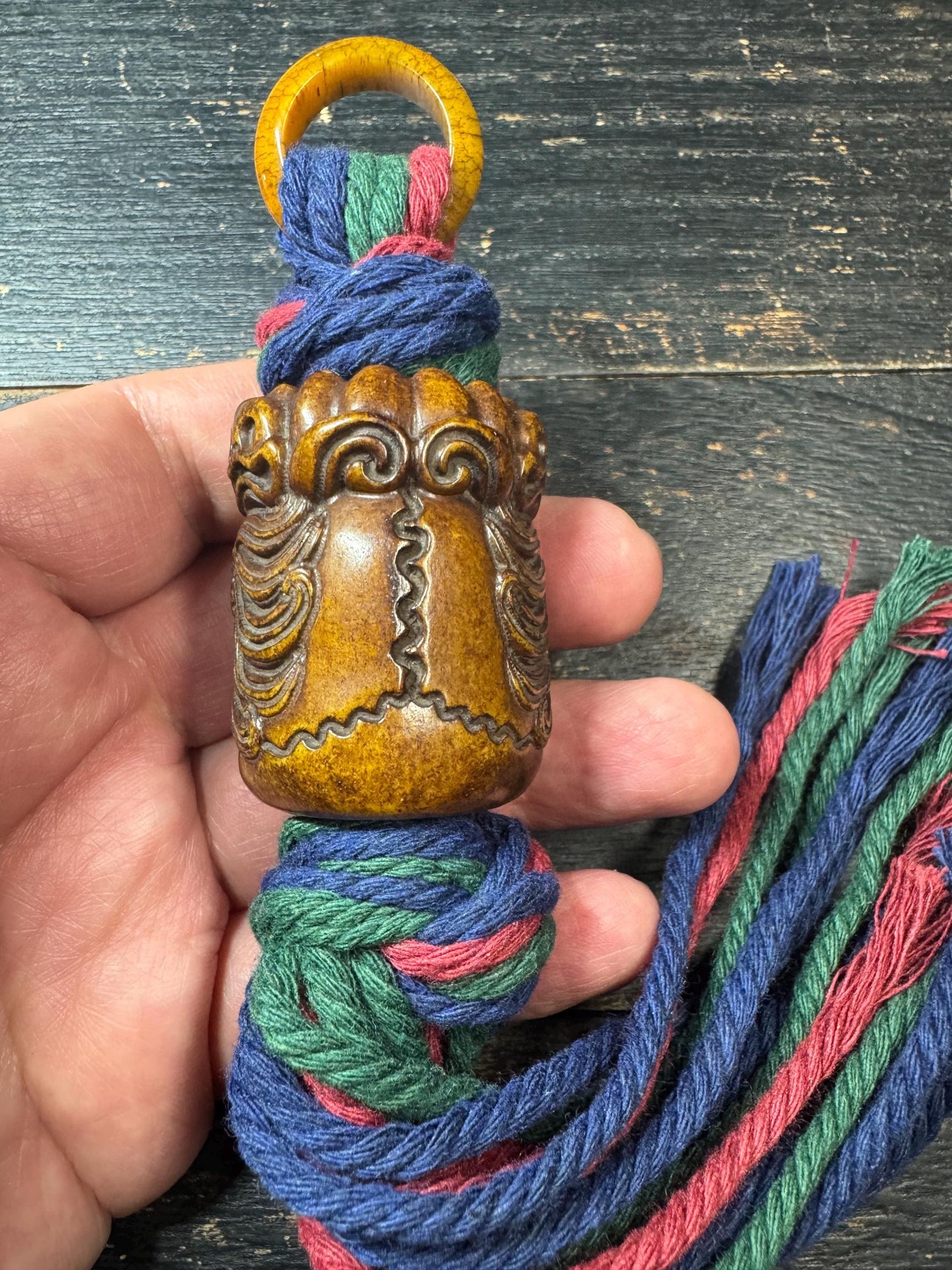 Tibetan Mahakala Yak Bone Pendant – Hand Carved Protector Mask Amulet, Himalayan Buddhist Wrathful Deity Ornament with Cord