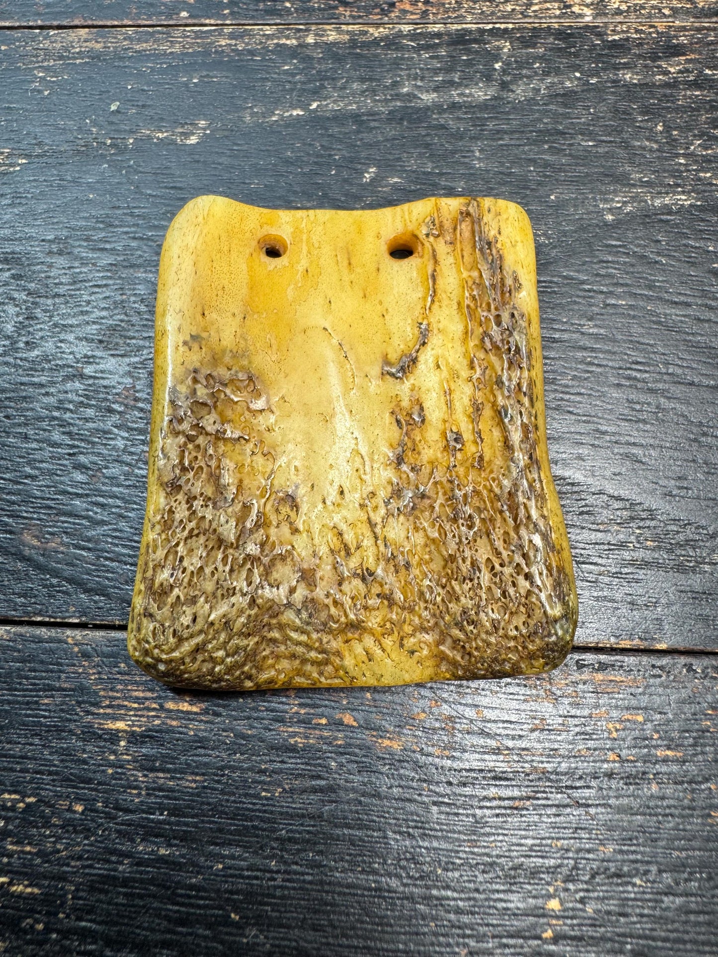 Tibetan Yak Bone Wrathful Deity Amulet – Hand Carved Protector Mask Pendant, Third Eye Talisman, Himalayan Spiritual Jewelry