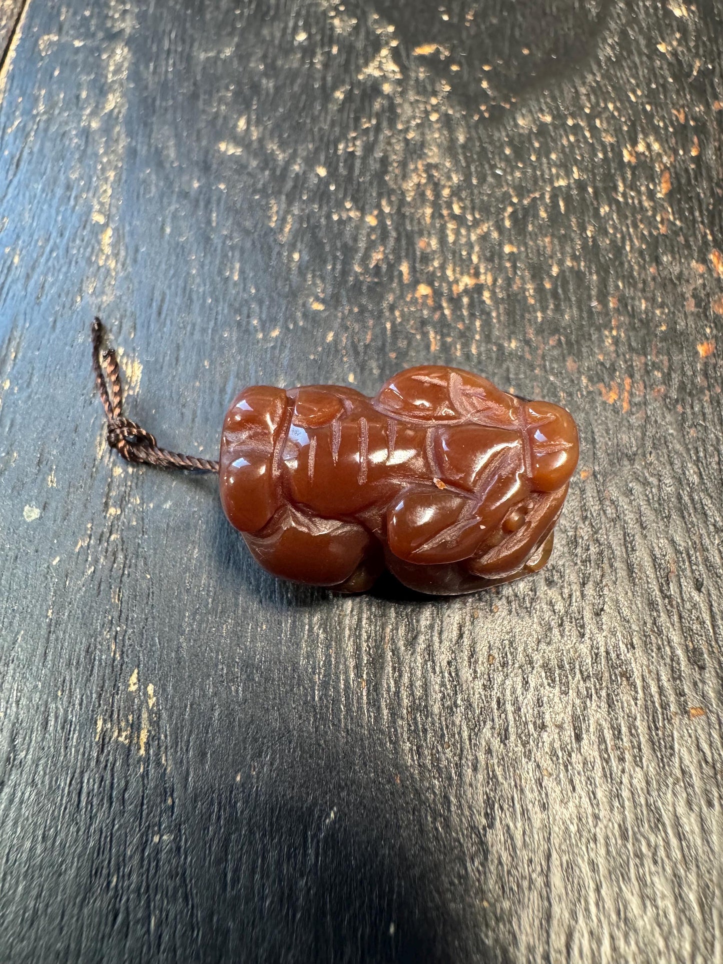 Red Carnelian Pixiu Amulet Pendant – Hand Carved Feng Shui Wealth Talisman – Chinese Guardian Beast Charm – Small Protective Necklace Bead