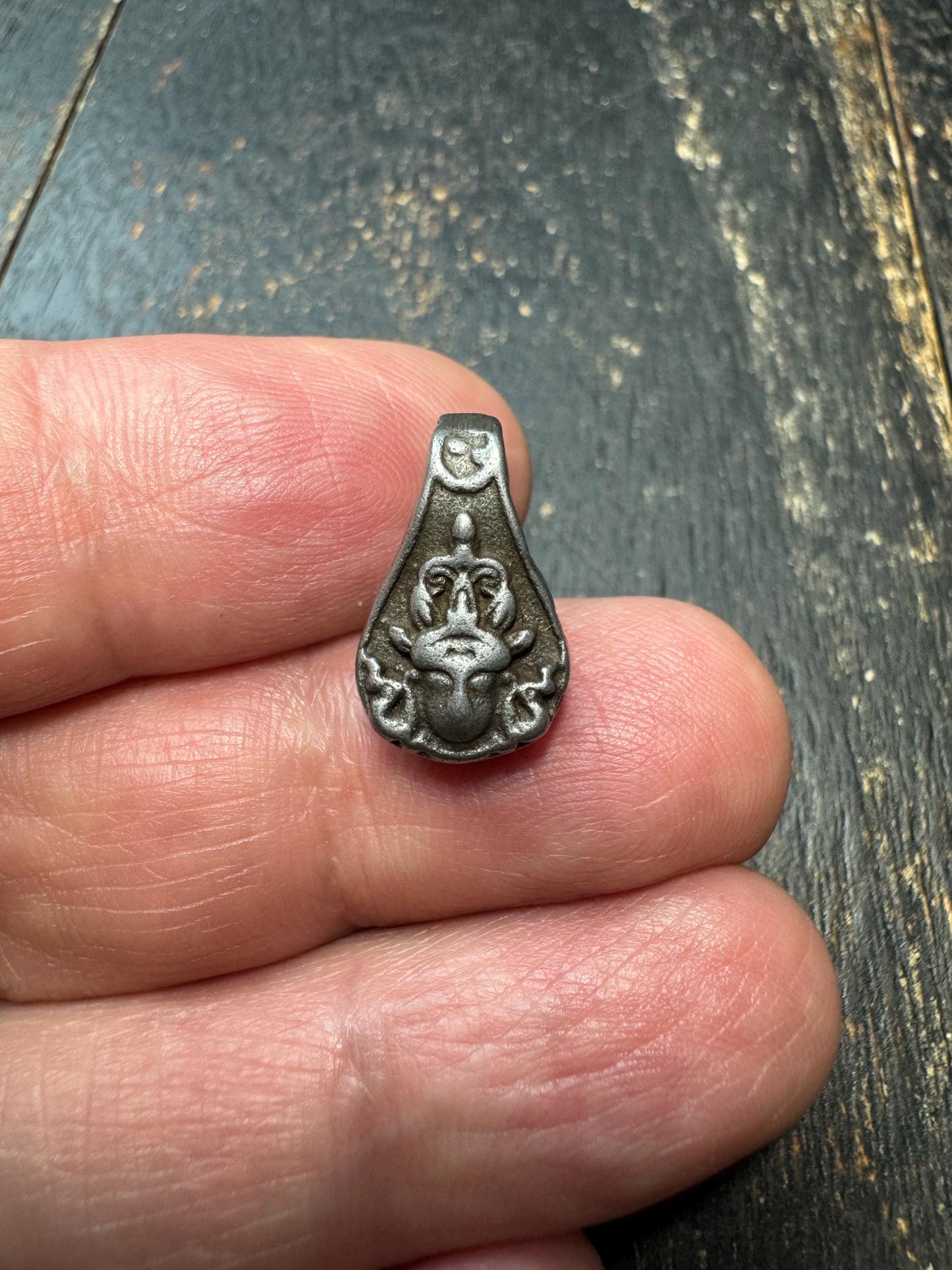 Tibetan Green Tara Amulet Bead – Thogchag Style Iron Pendant, Mini Protective Mala Component, Antique Buddhist Ritual Jewelry