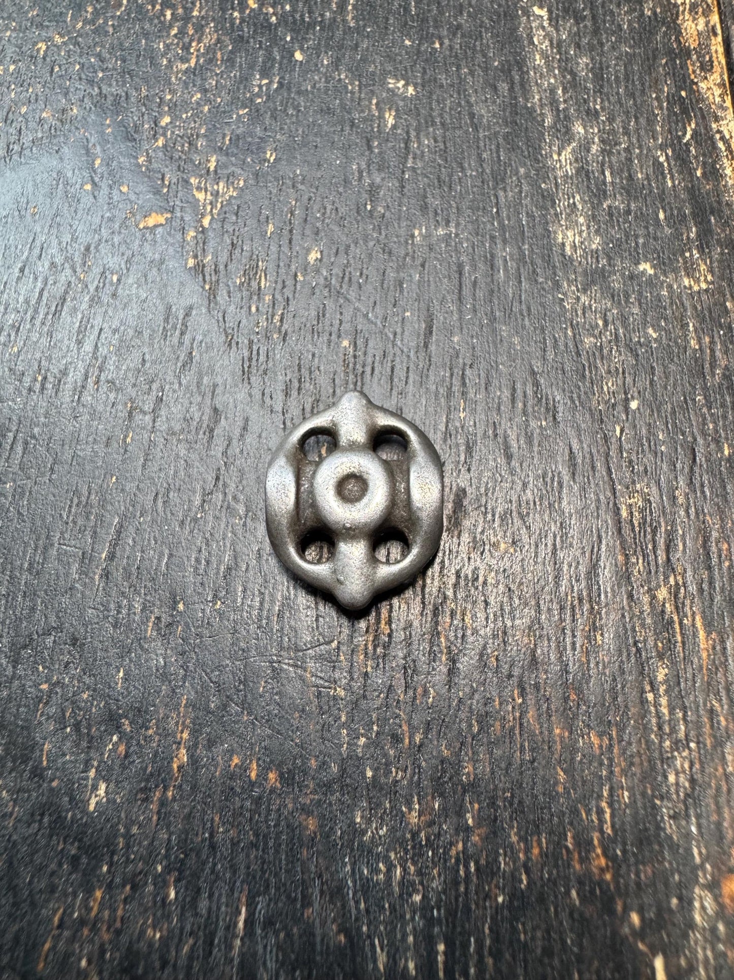 Tibetan Five Eyes Six Powers Amulet Bead – Thogchag Style Iron Back Cloud Connector, Mandala Spacer for Mala Making