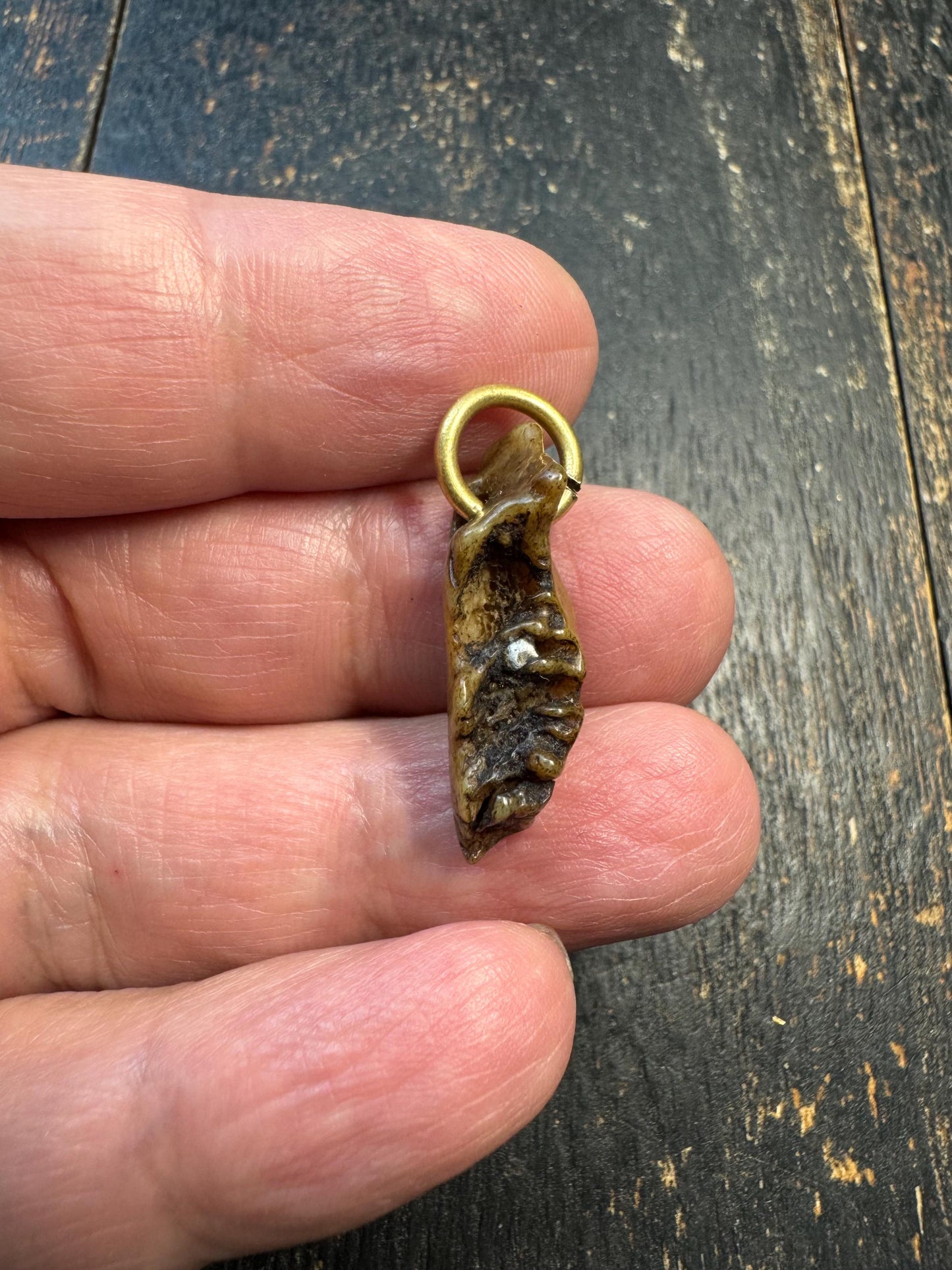 Tantric Yak Bone Amulet – Hand Carved Vertebra Style Pendant, Tibetan Ritual Talisman, Primitive Spiritual Protection Charm