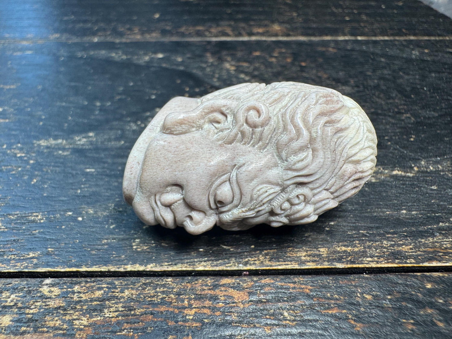 Hand Carved Deer Antler Wrathful Face Pendant, Tibetan Protector Deity Head, Himalayan Spiritual Amulet, Tribal Bone Carving