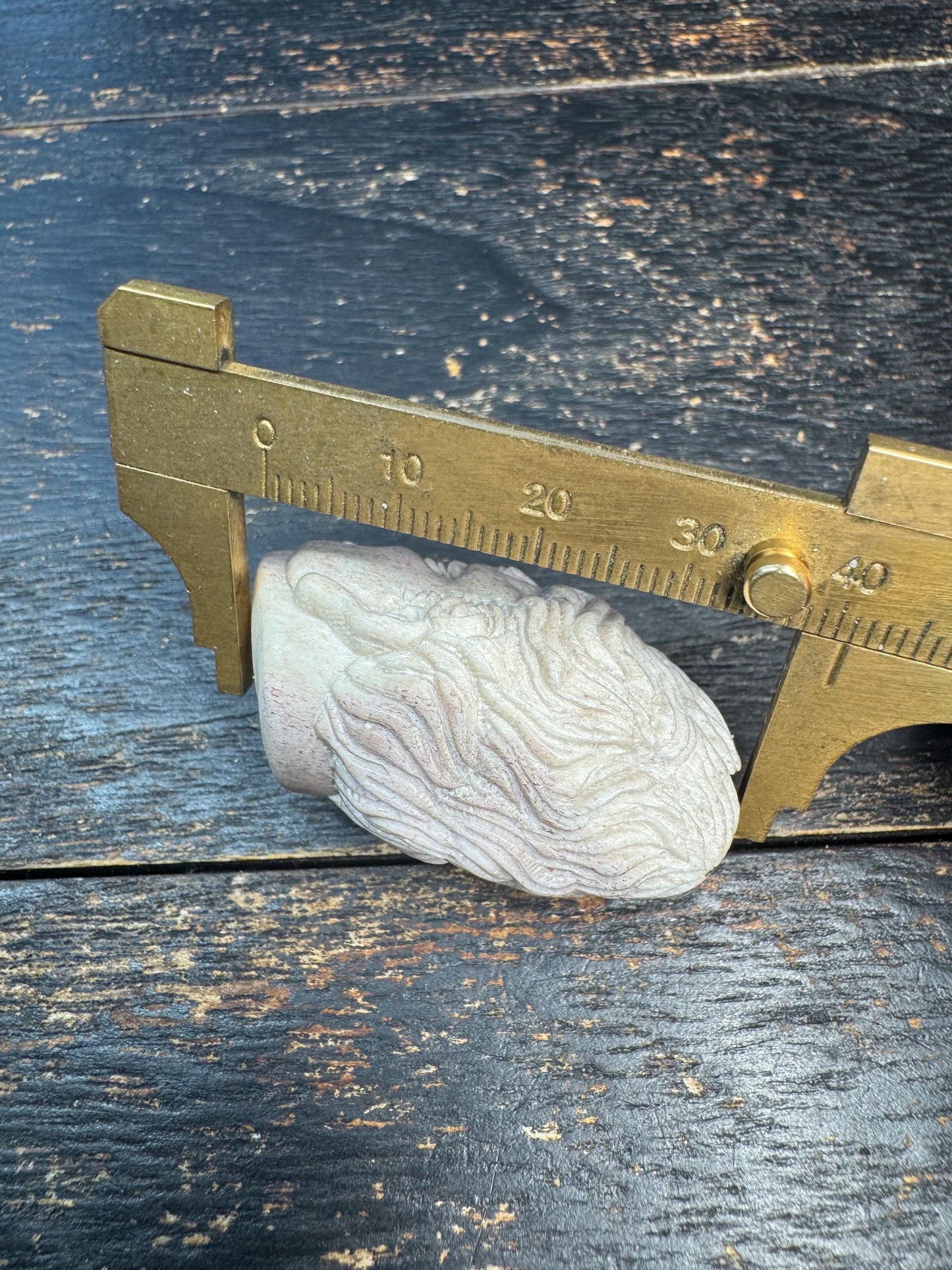 Hand Carved Deer Antler Wrathful Face Pendant, Tibetan Protector Deity Head, Himalayan Spiritual Amulet, Tribal Bone Carving