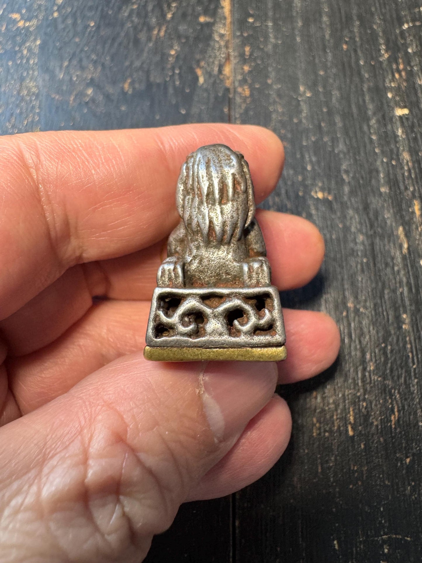 Vintage Tibetan Snow Lion Seal Stamp – Iron Buddhist Ritual Seal, Himalayan Guardian Lion Chop, Antique Style Collectible