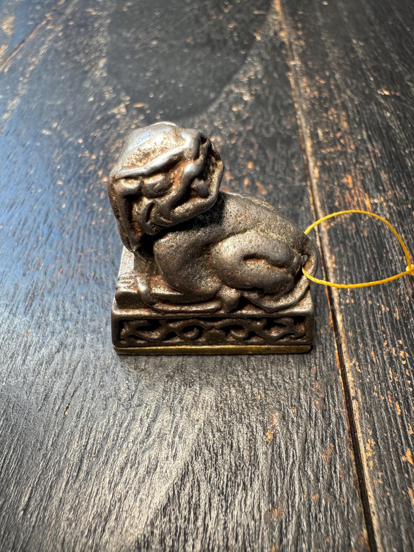 Vintage Tibetan Snow Lion Seal Stamp – Iron Buddhist Ritual Seal, Himalayan Guardian Lion Chop, Antique Style Collectible