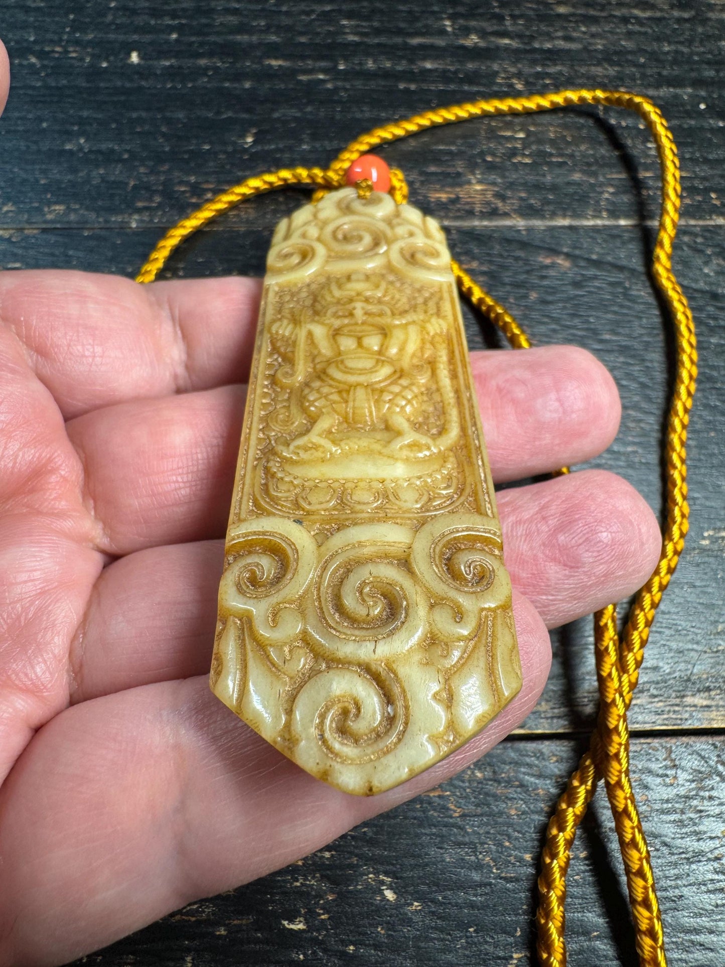 Yak Bone Garuda Pendant Necklace – Hand Carved Tibetan Buddhist Protector Amulet, Himalayan Talisman with Cord