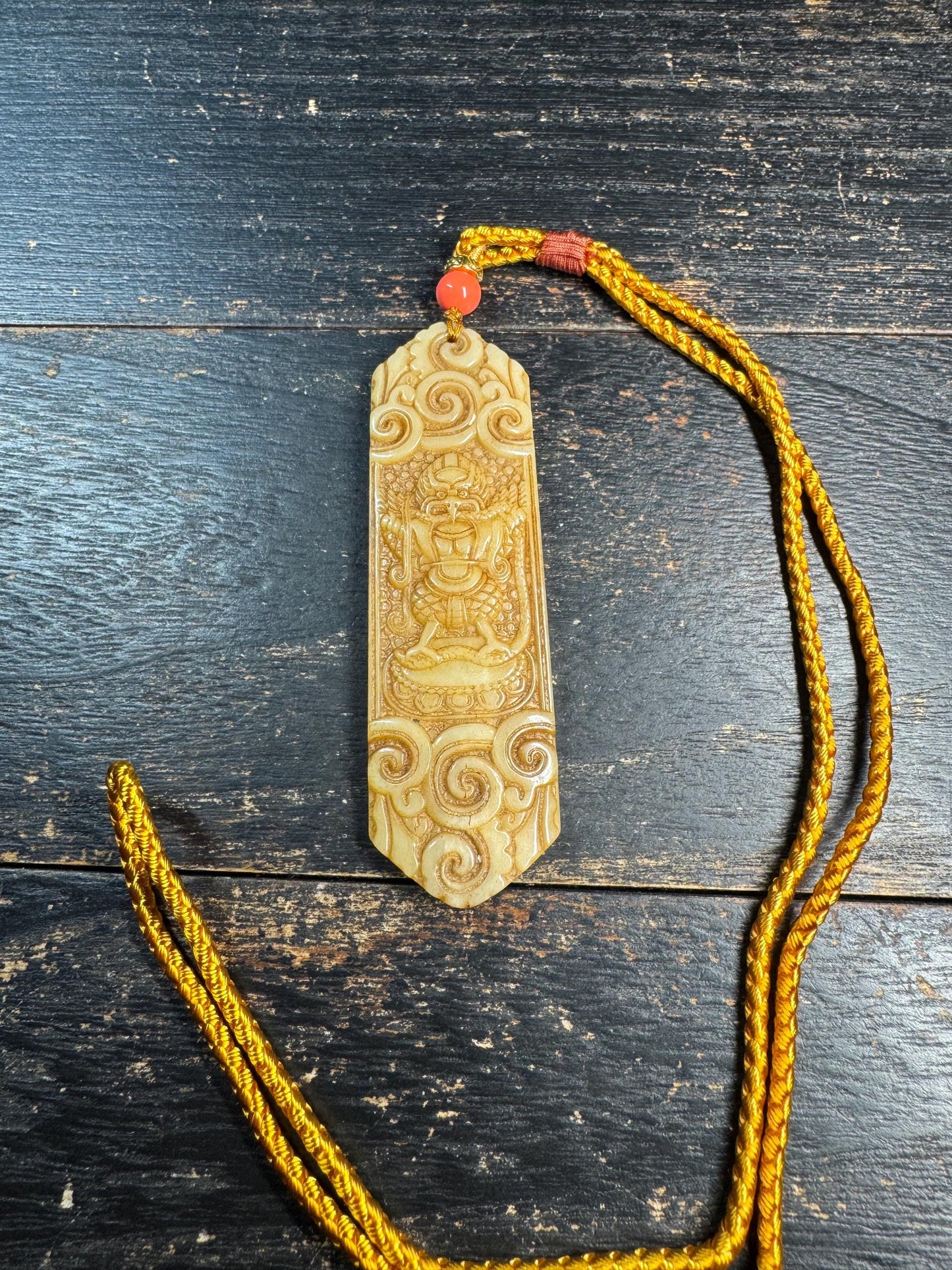 Yak Bone Garuda Pendant Necklace – Hand Carved Tibetan Buddhist Protector Amulet, Himalayan Talisman with Cord