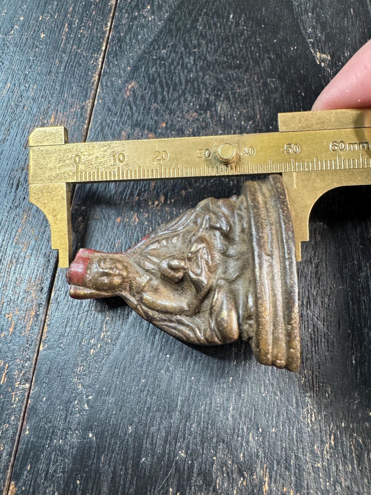Vintage Tibetan Bronze Lama Statue – Tsongkhapa Style Guru Figurine – Small Buddhist Altar Sculpture with Red Pigment