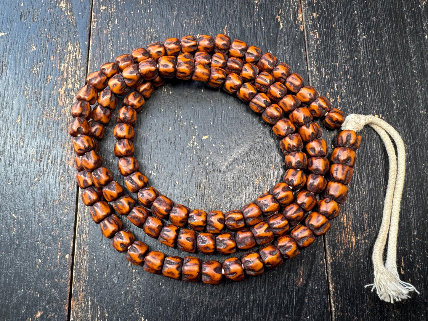 108 Passion Seed Bodhi (Baixiangzi) Mala Necklace – Aged Patina 8–8.5mm Beads – 30” Meditation Prayer Beads – Natural Bodhi Mala