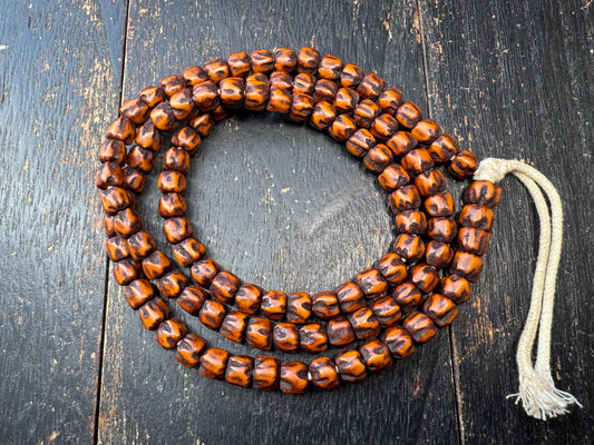 108 Passion Seed Bodhi (Baixiangzi) Mala Necklace – Aged Patina 8–8.5mm Beads – 30” Meditation Prayer Beads – Natural Bodhi Mala